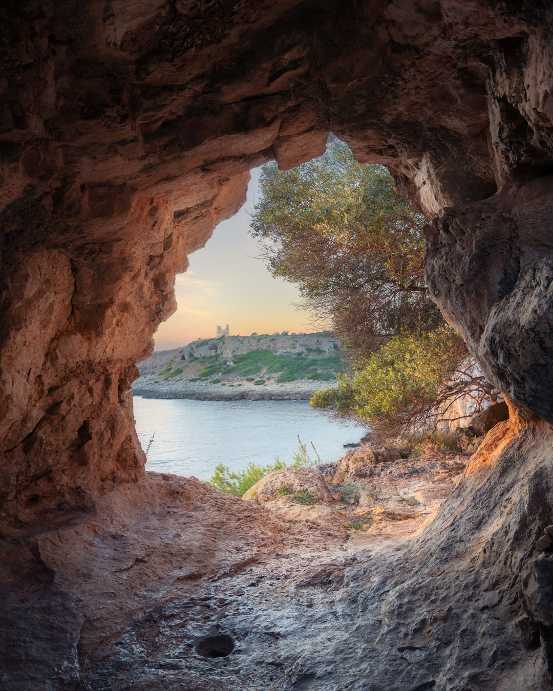 Grotta Segreta - orre Uluzzo
