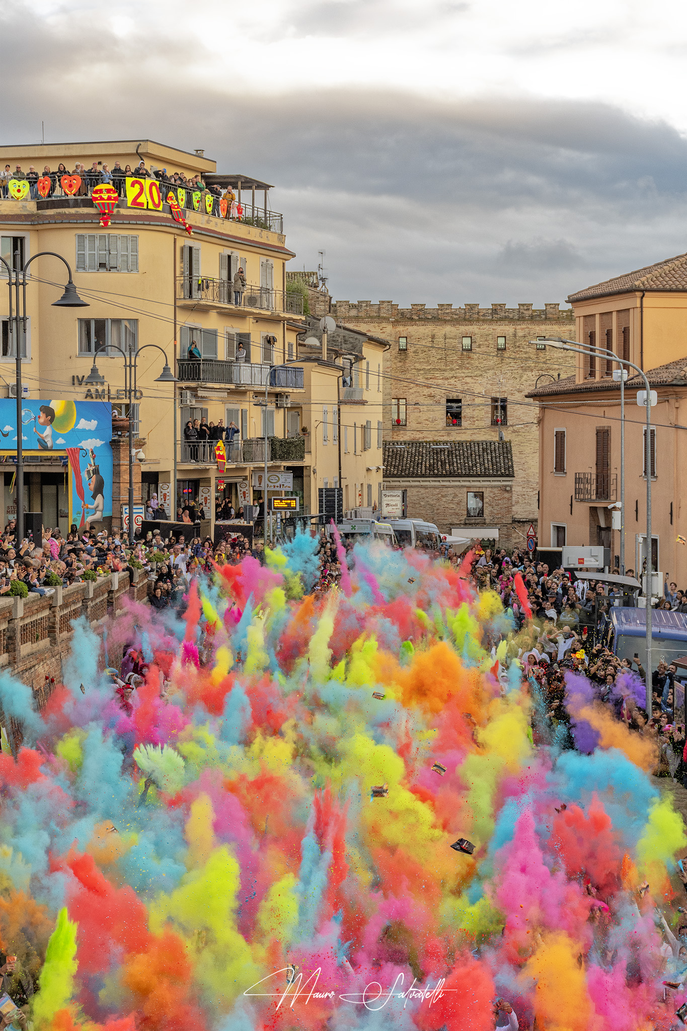 Explosion of colors 2024
