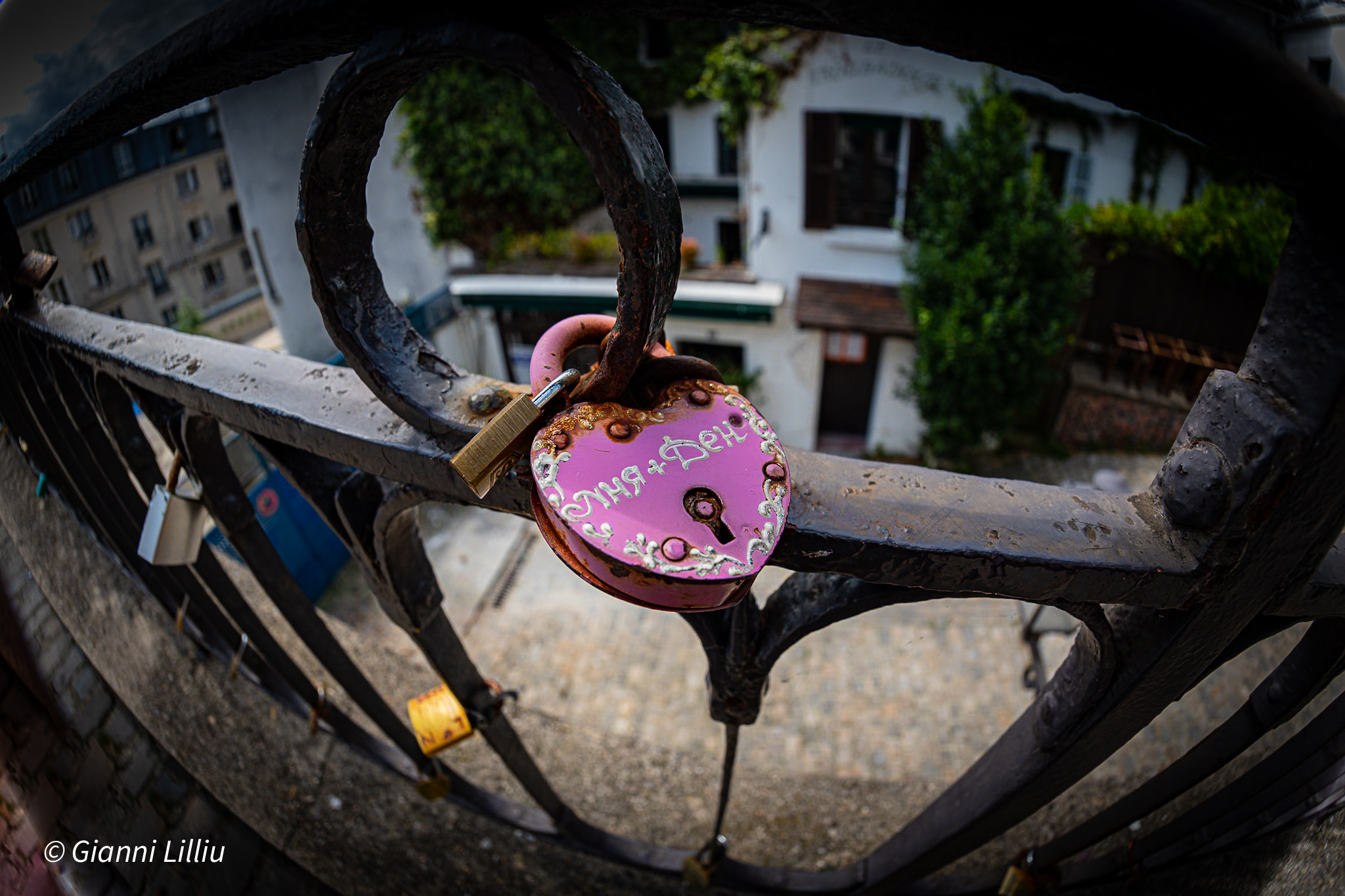 Love padlock