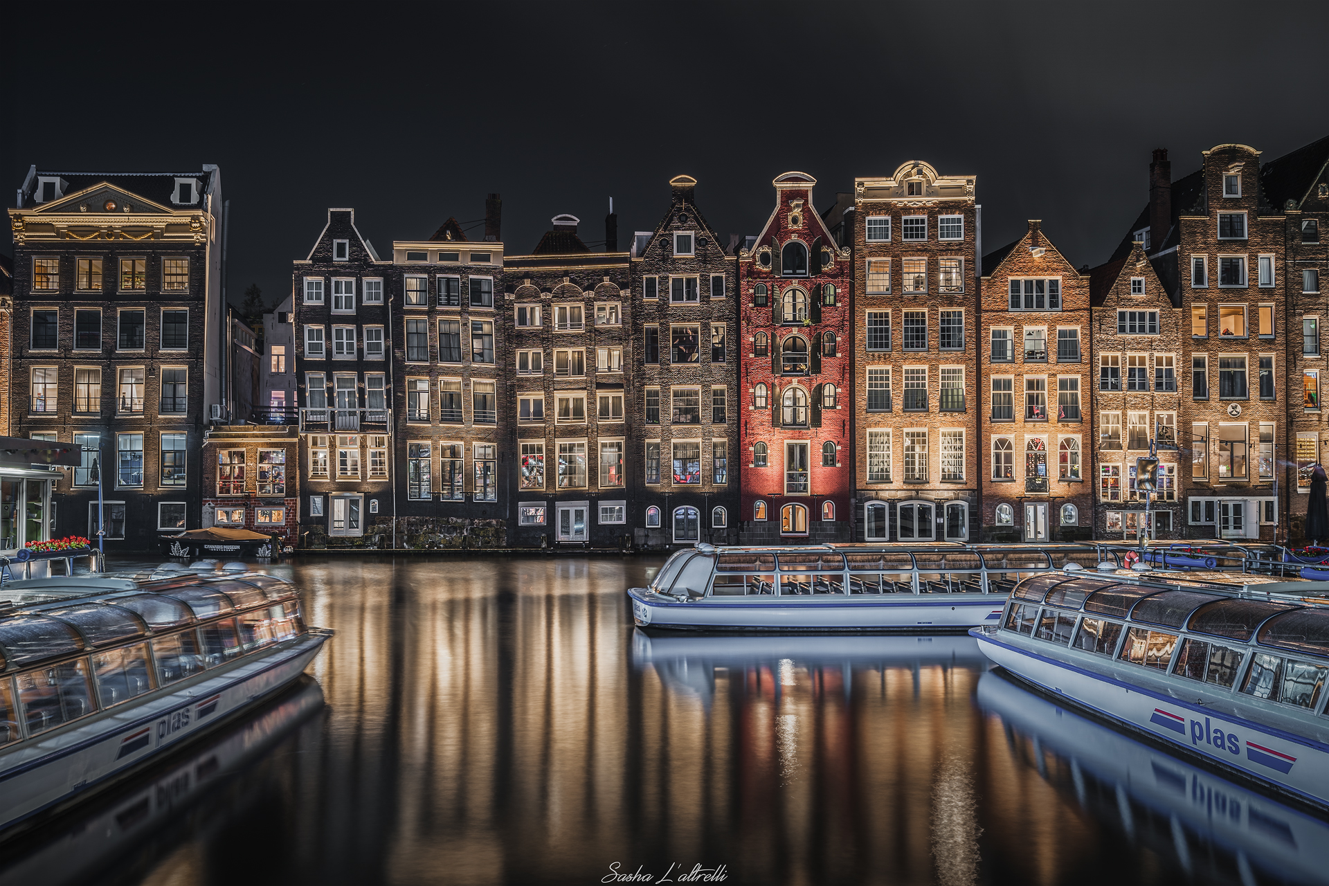 Floating Houses, Demrak