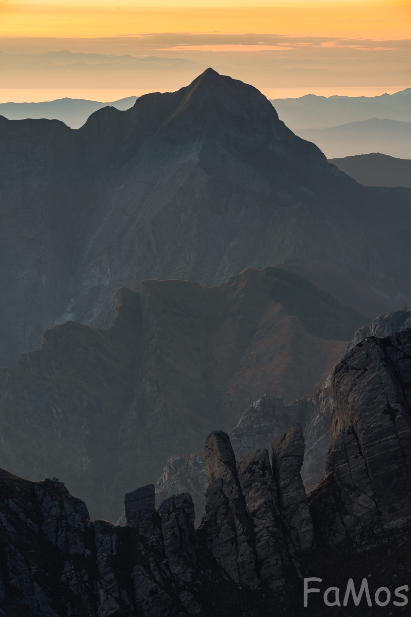 Of rocks and mountains