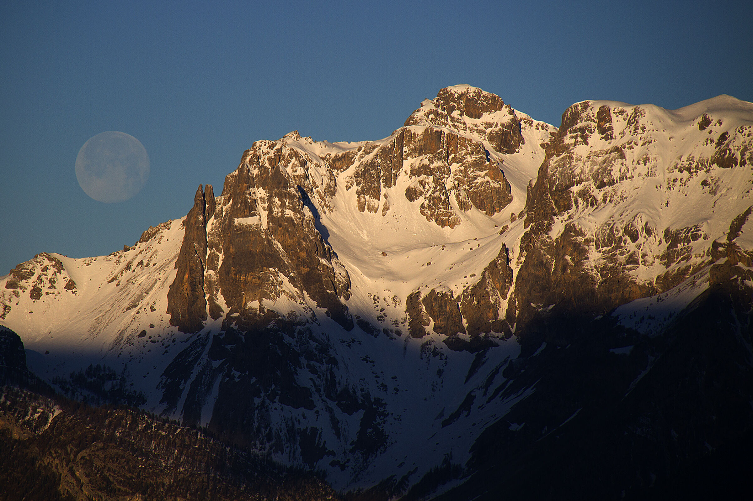 Luna all'alba - Parco Nazionale des Ecrins