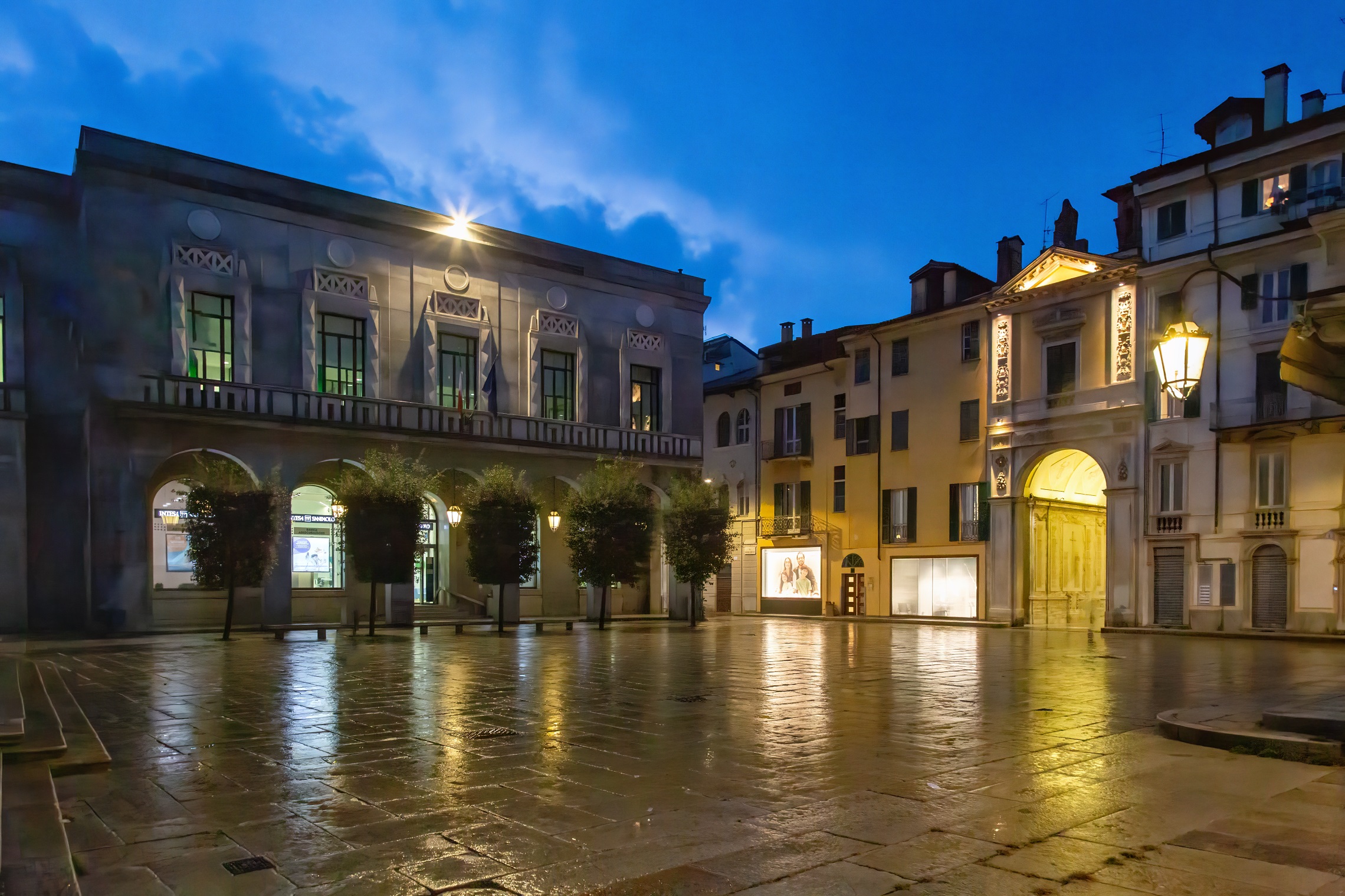 La fine di un temporale ci lascia sempre soli ...