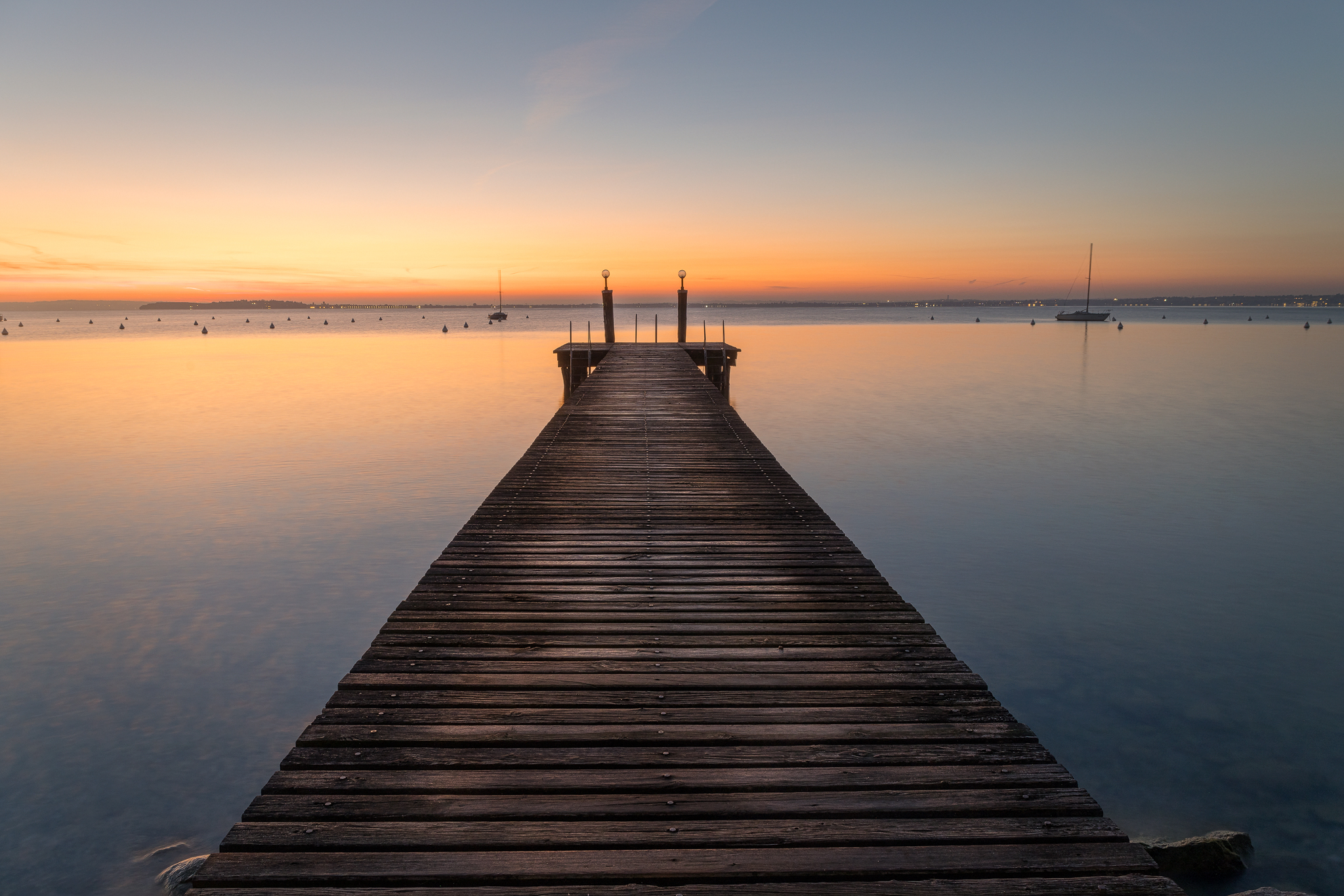 Moniga del Garda pier