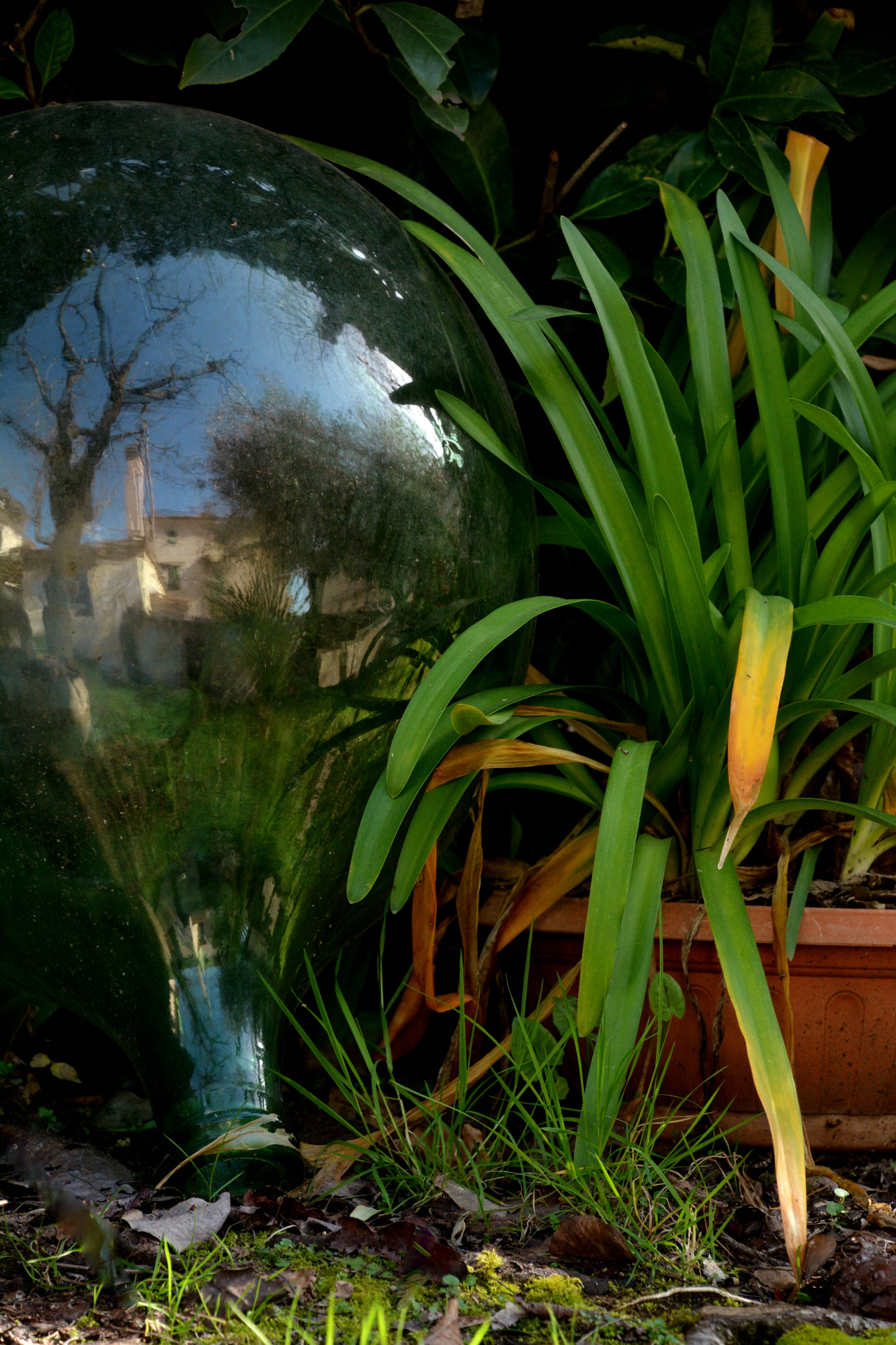 Underglass