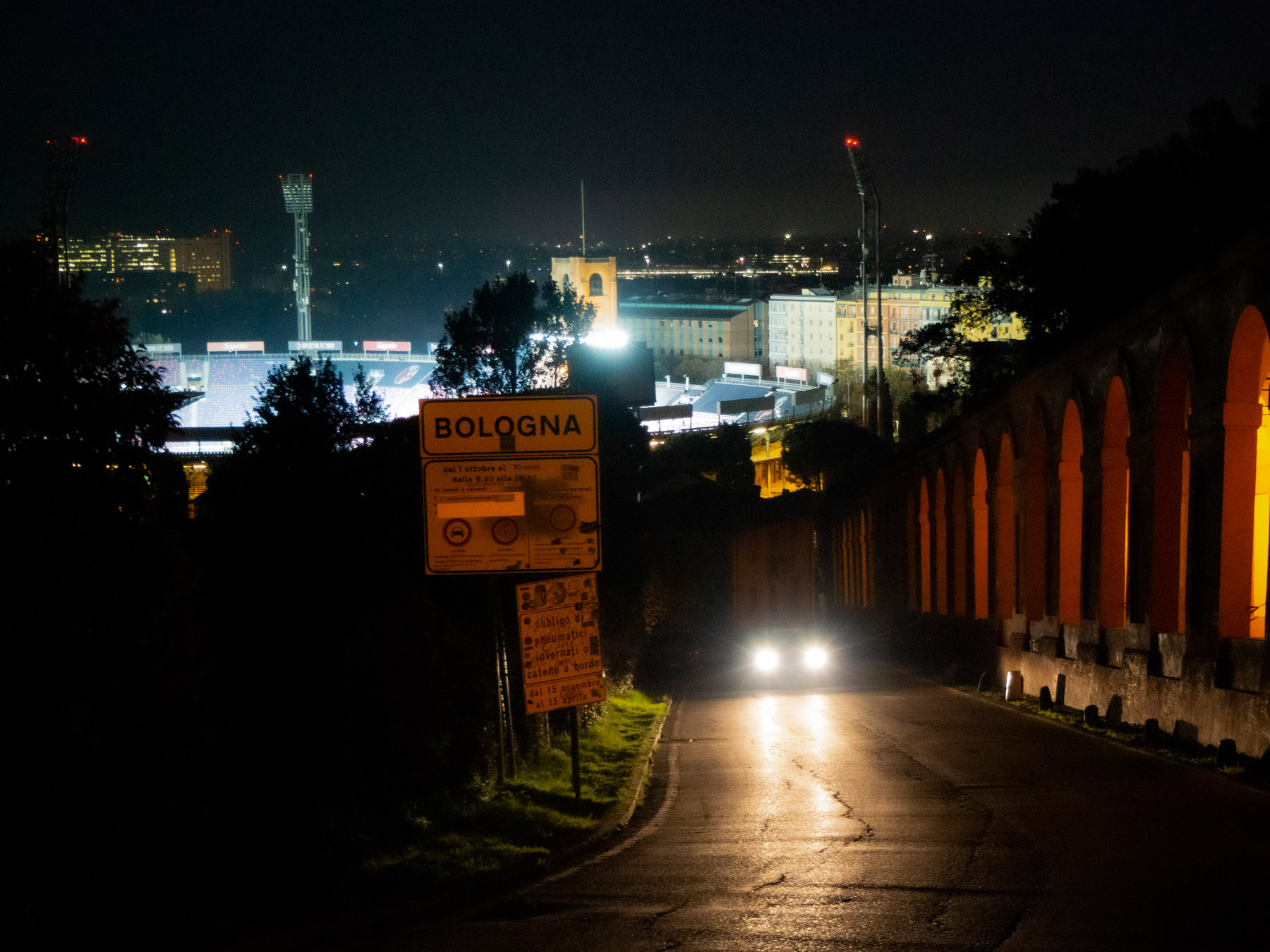 Lo Stadio by night