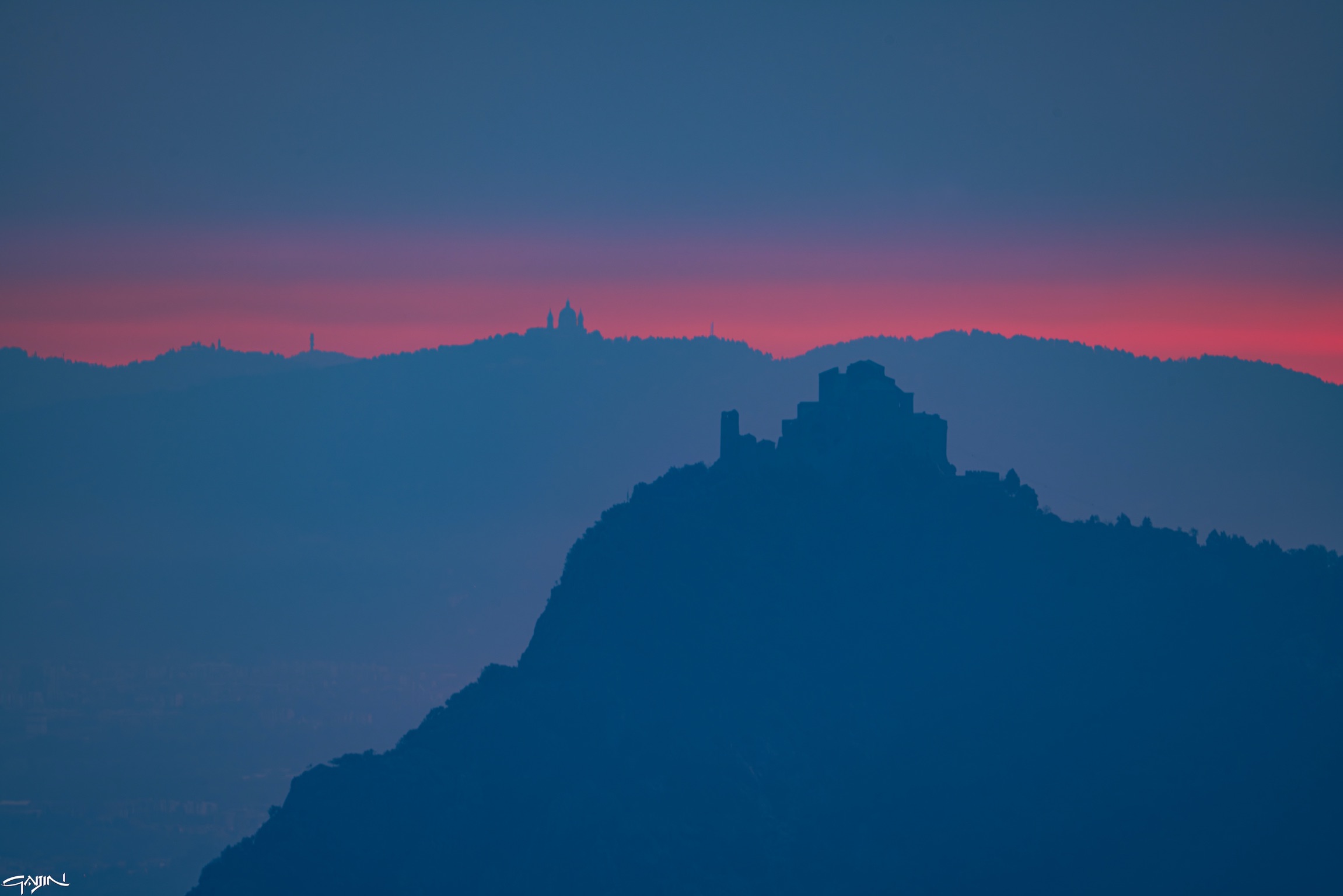 Hidden sunrise between Sacra and Superga