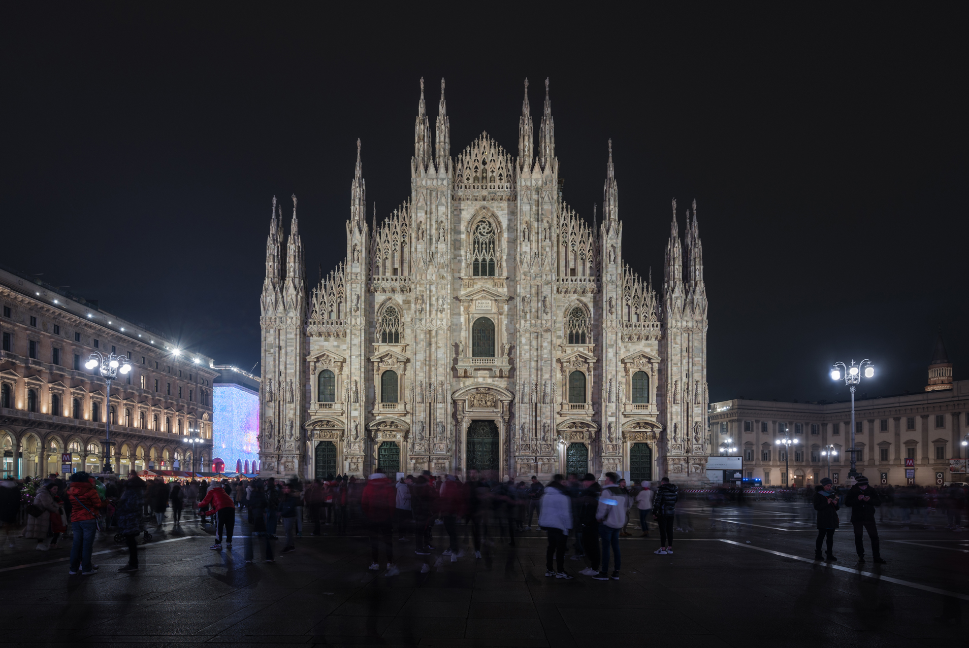Milan, Piazza Duomo