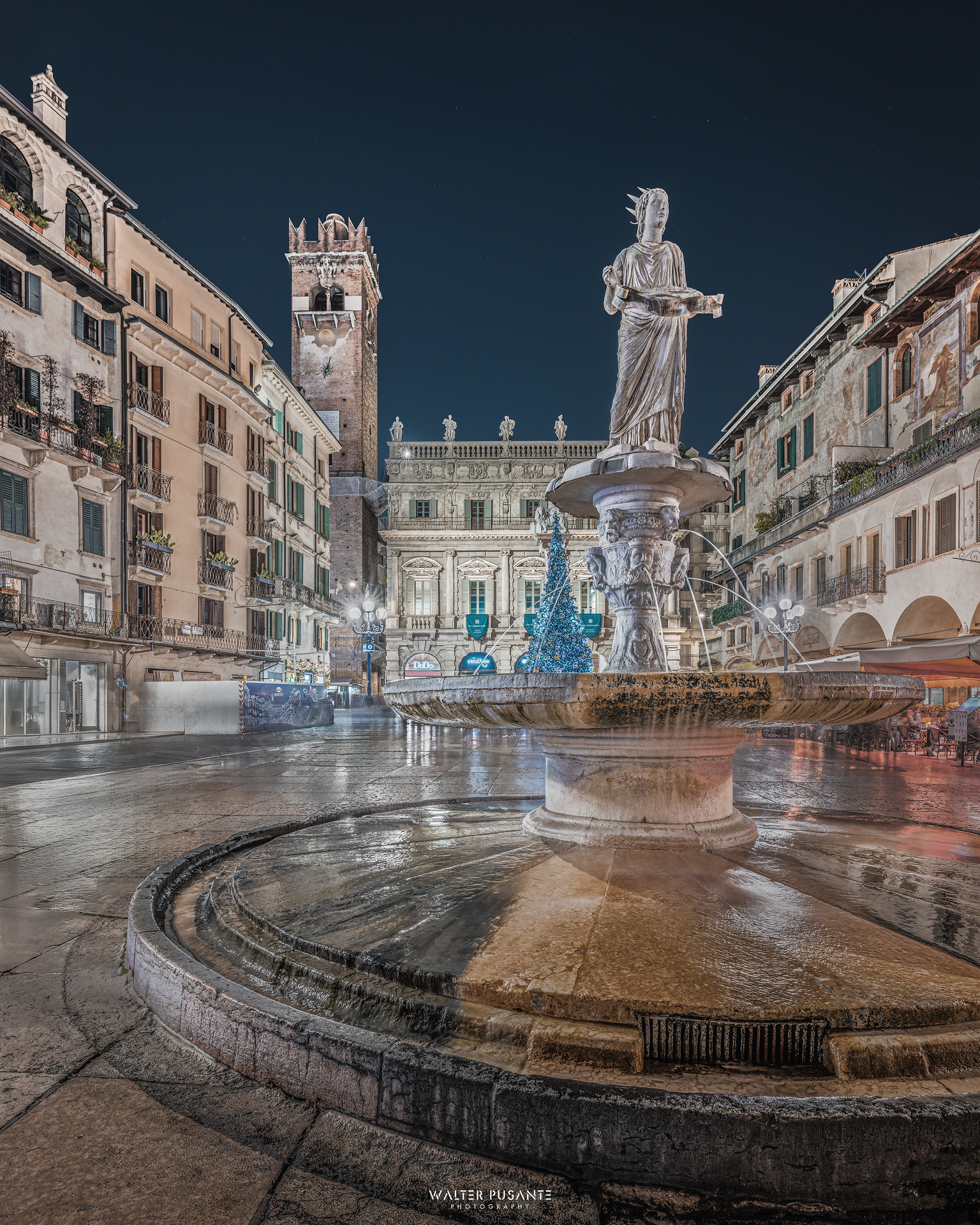 Piazza Erbe - Verona