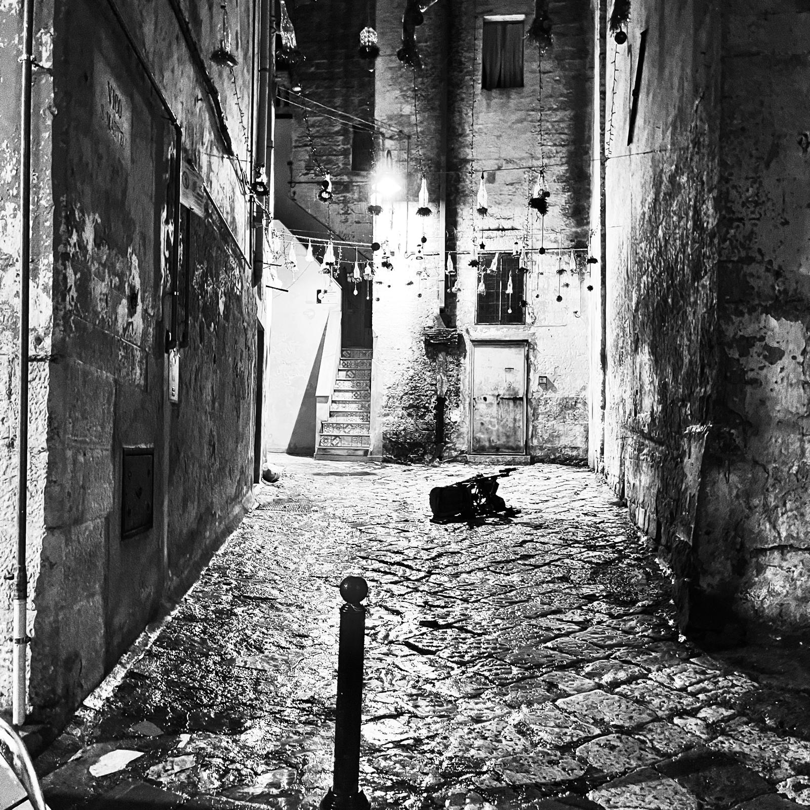 Abbandono sotto la pioggia
