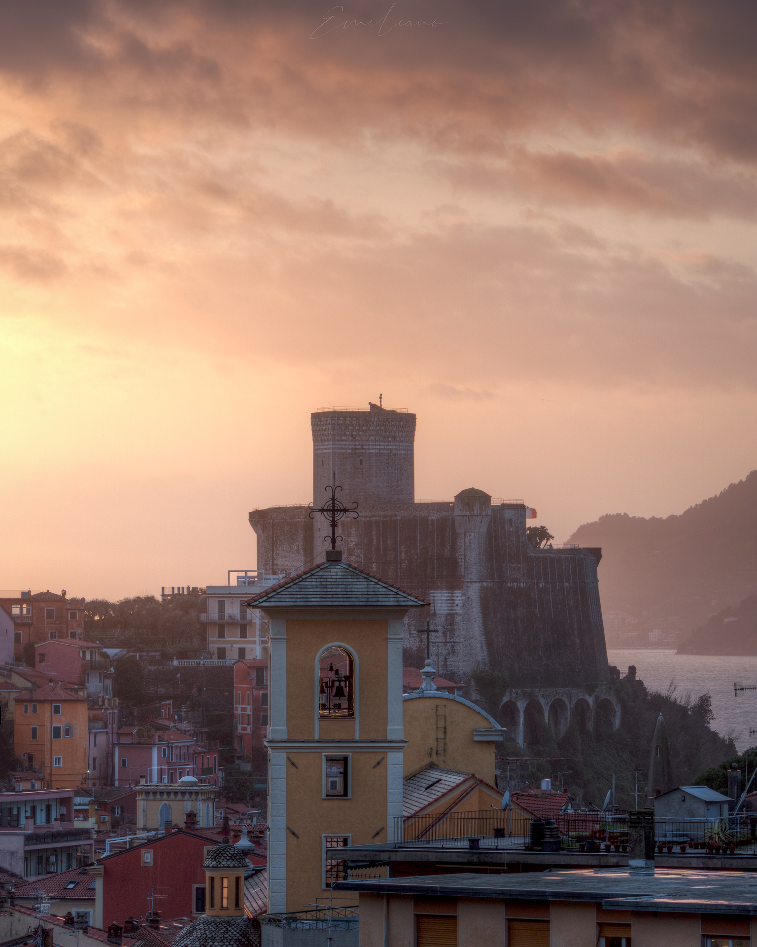 Lerici at sunset horizontal