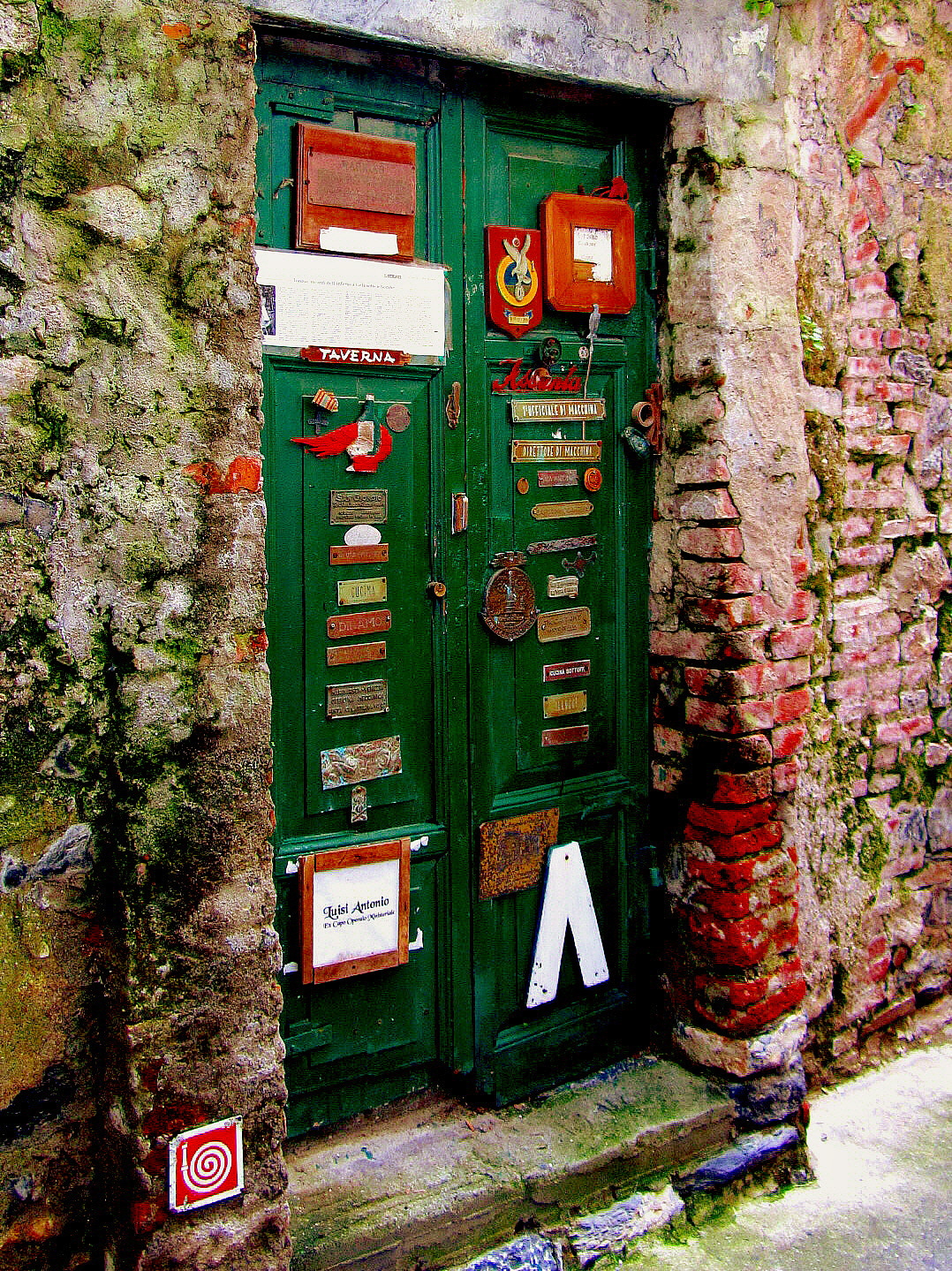 Un portone che si fa notare!