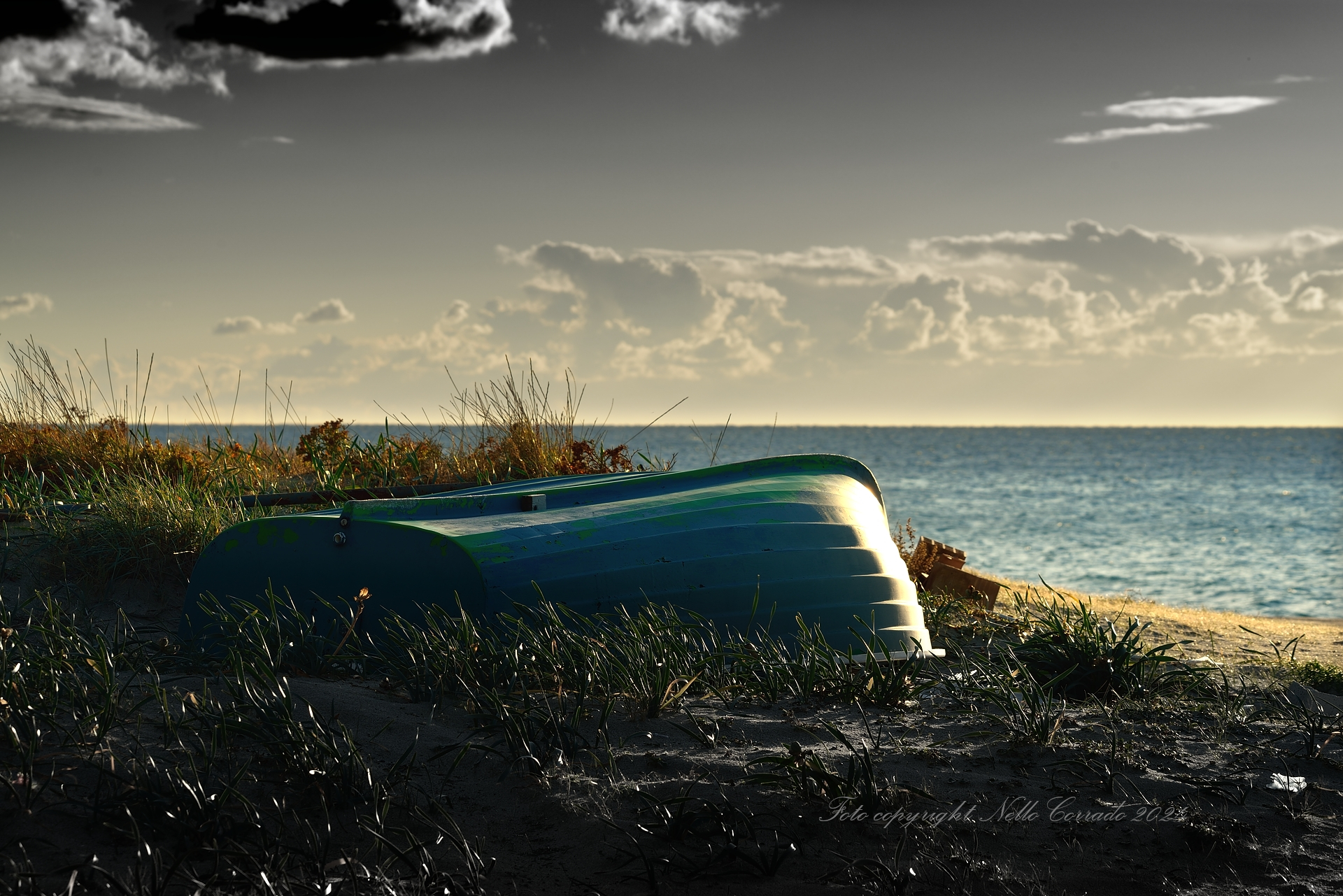 looking at the sea...