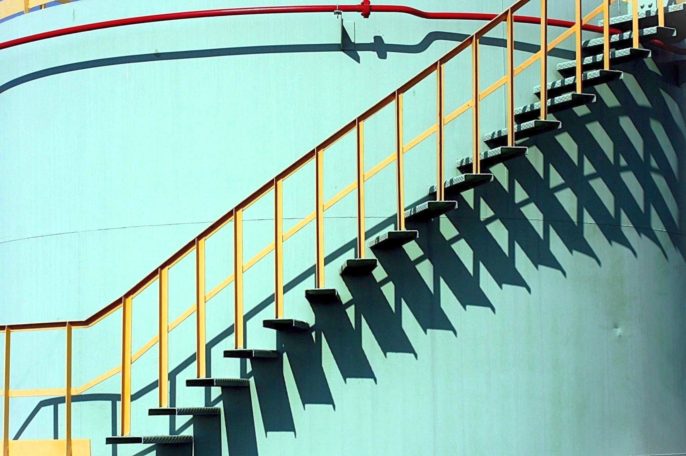 The staircase and its shadow