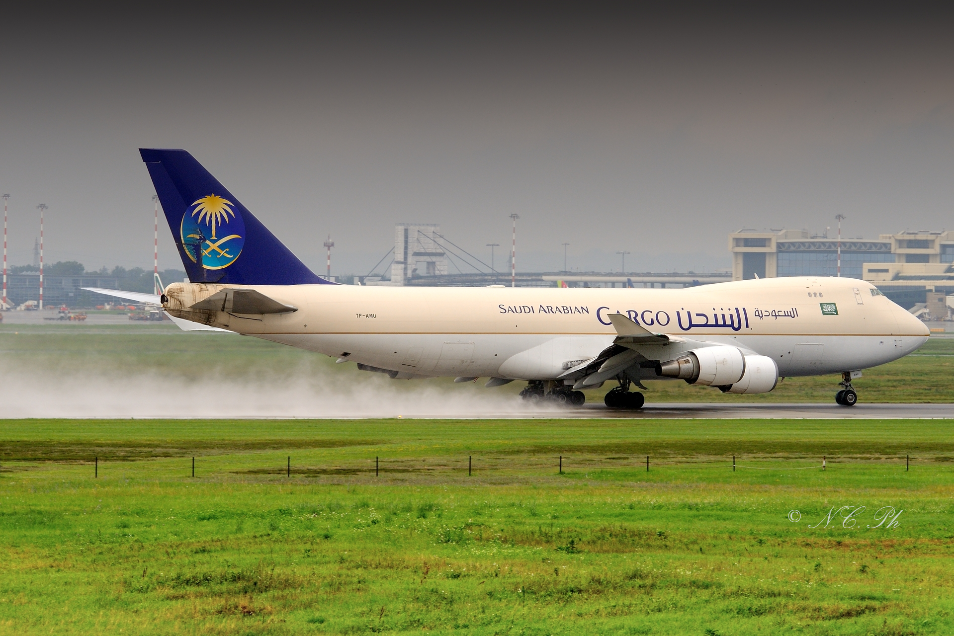 wet take-off... Lucky Takeoff