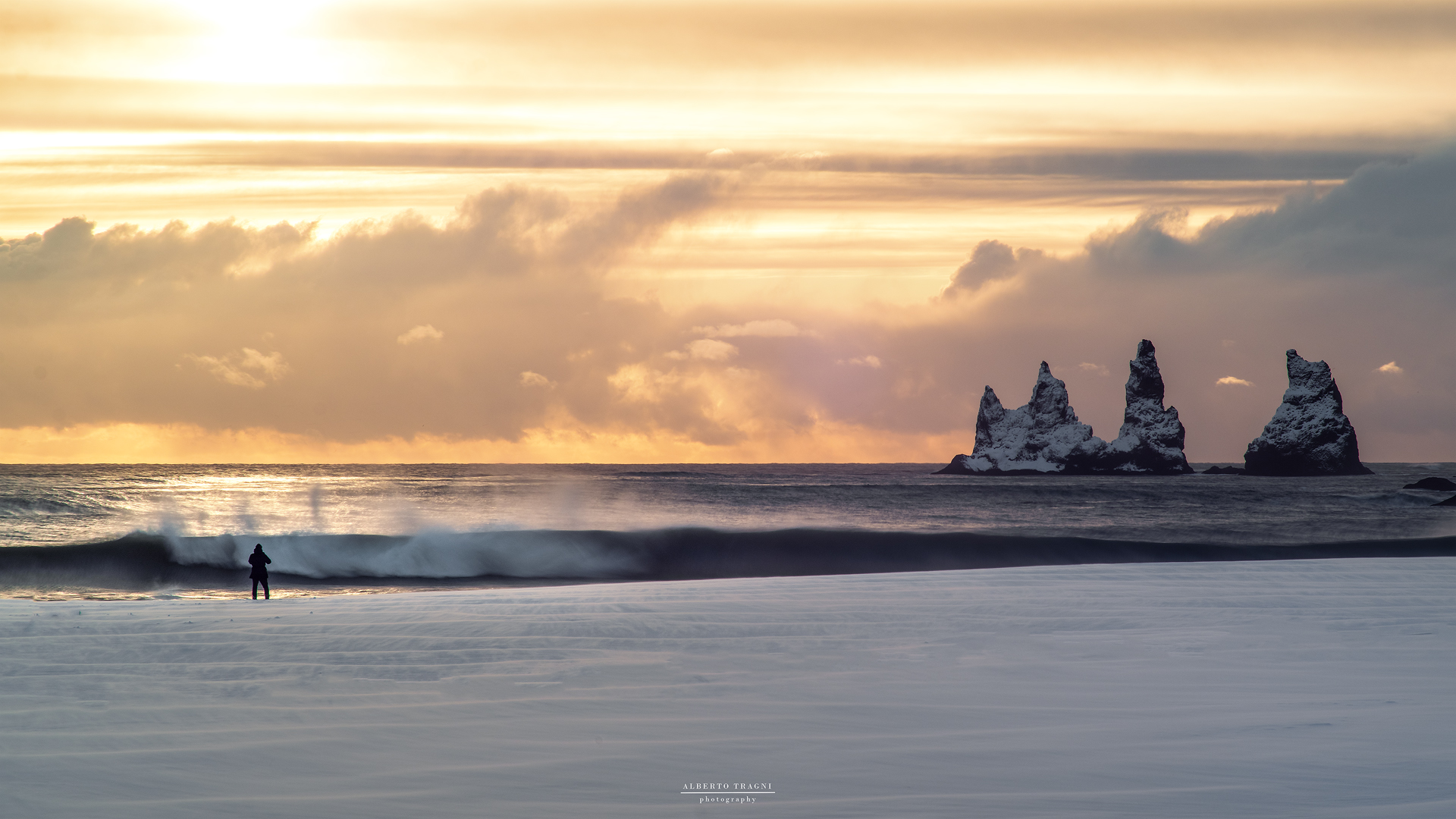 The photographer and the stacks