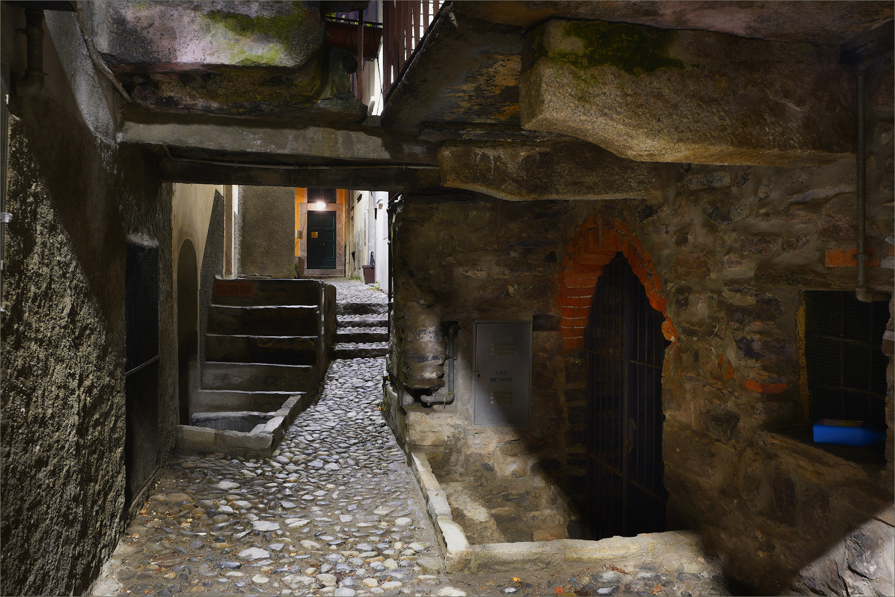 'Catacombs' of the nucleus of Colonno (CO)