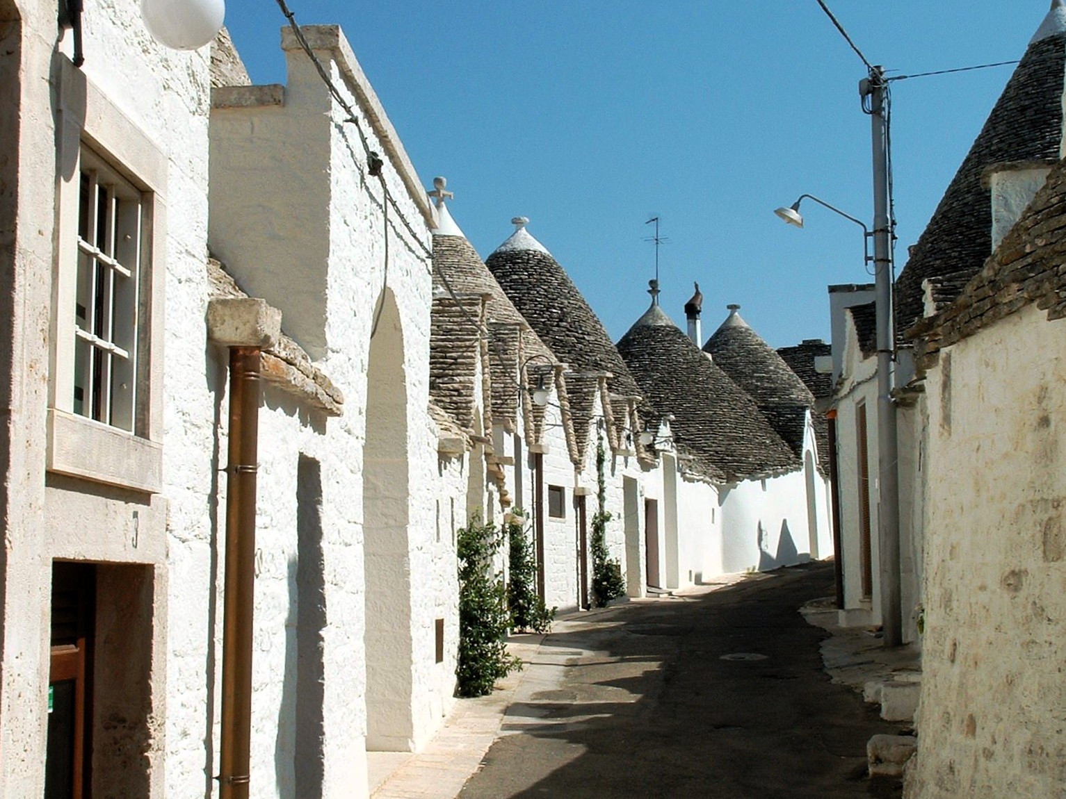 2004 Alberobello