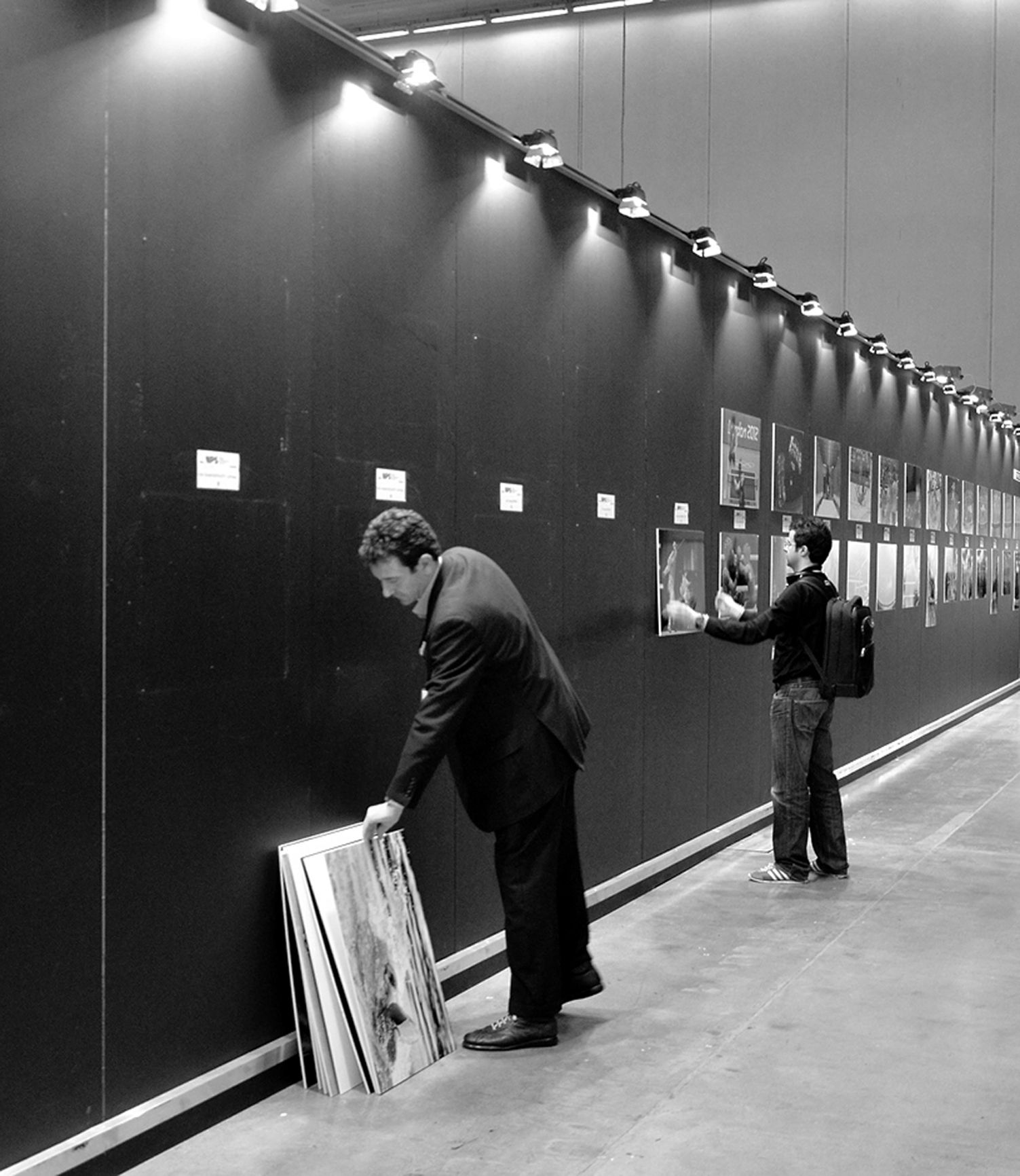 andate la mostra è finita..