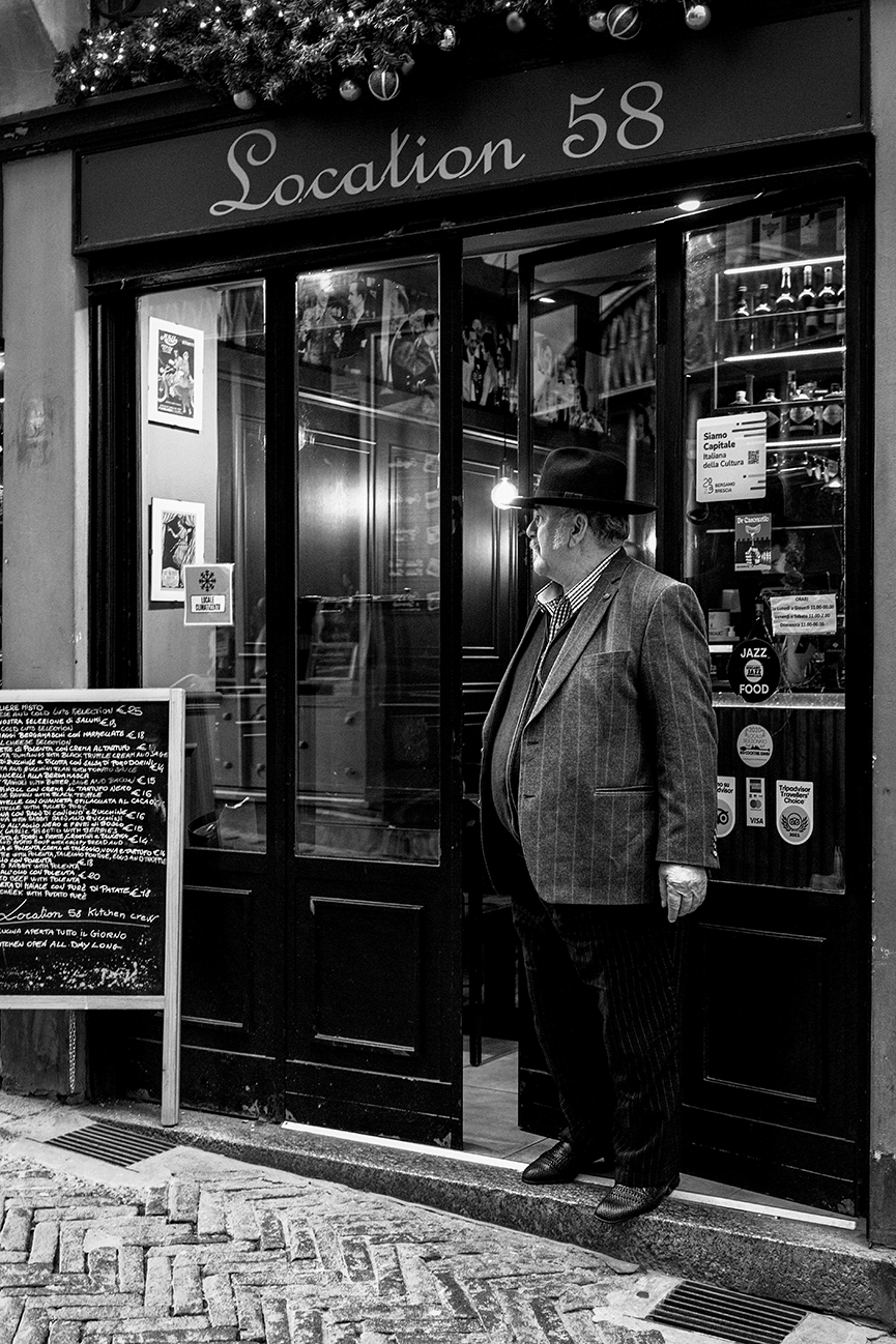 Saloon in Location 58 - Upper Bergamo