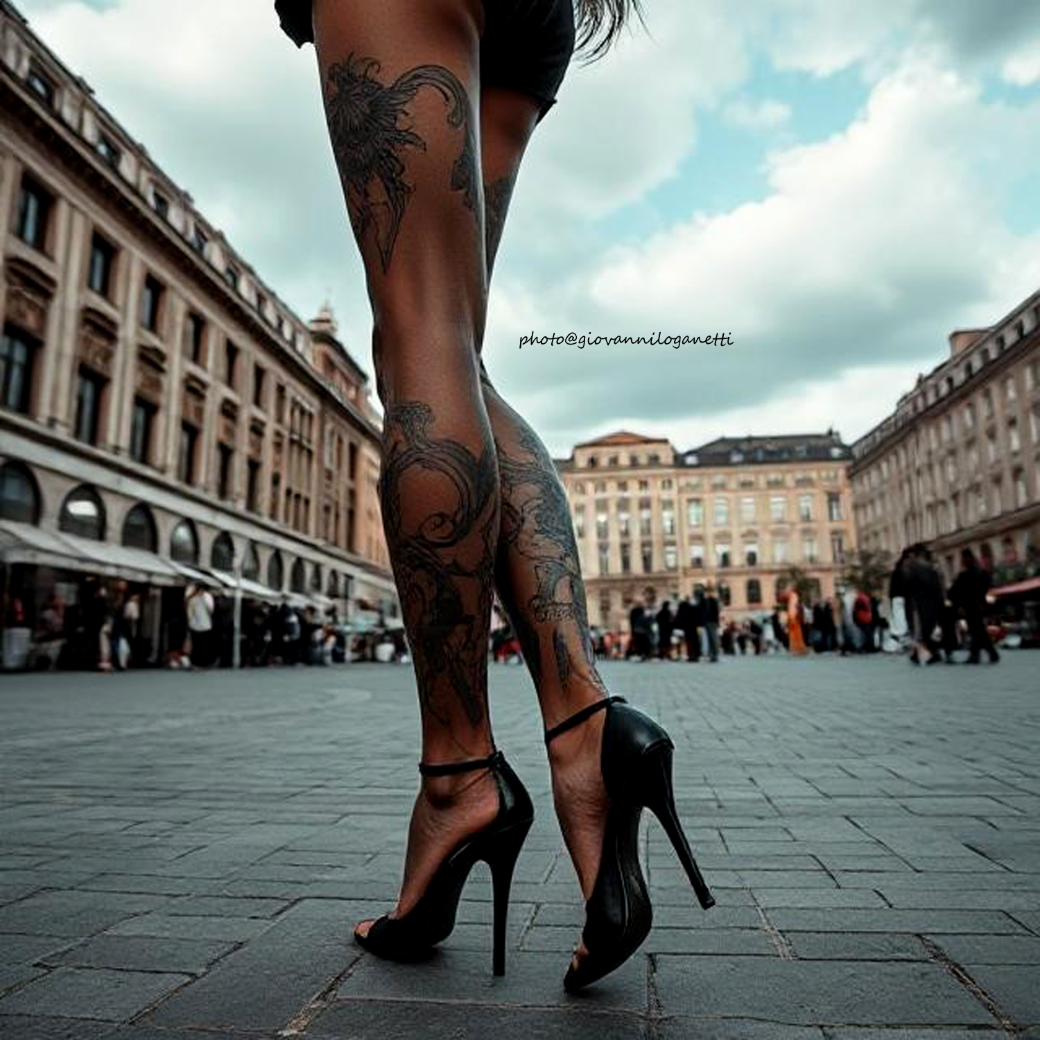 legs in the square