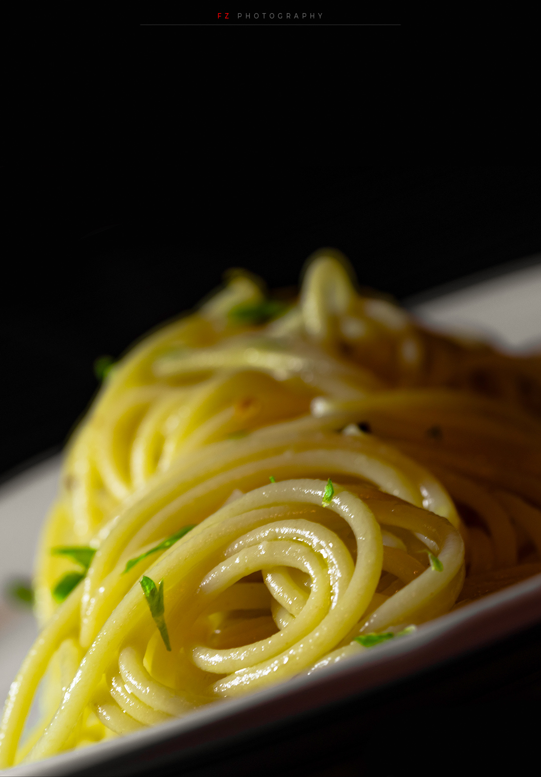 Garlic, oil and chilli pepper