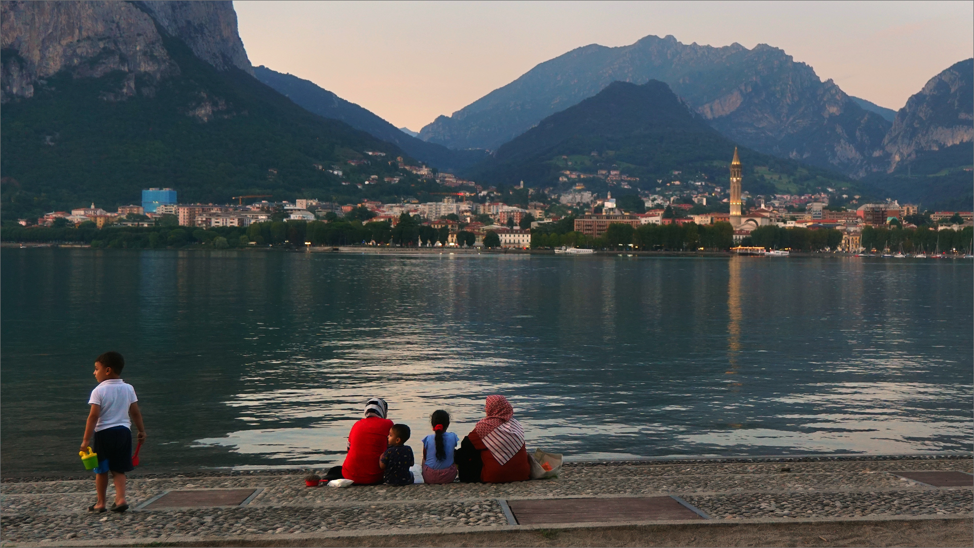 Lakefront of Malgrate (LC)