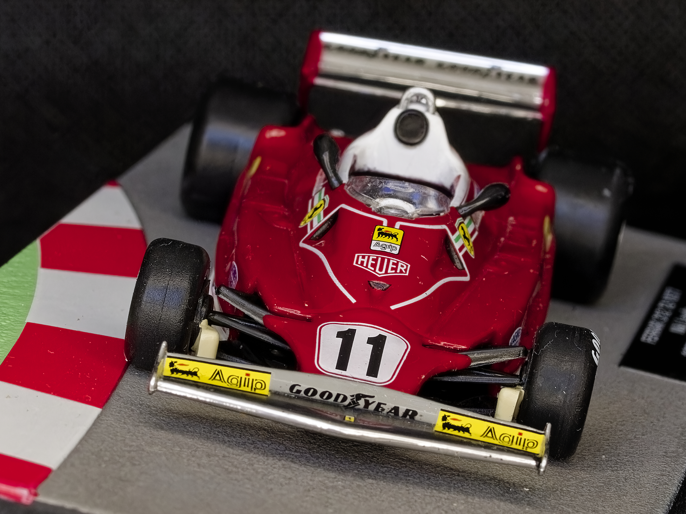 Ferrari 312 t2-1977 Niki Lauda Brazilian GP