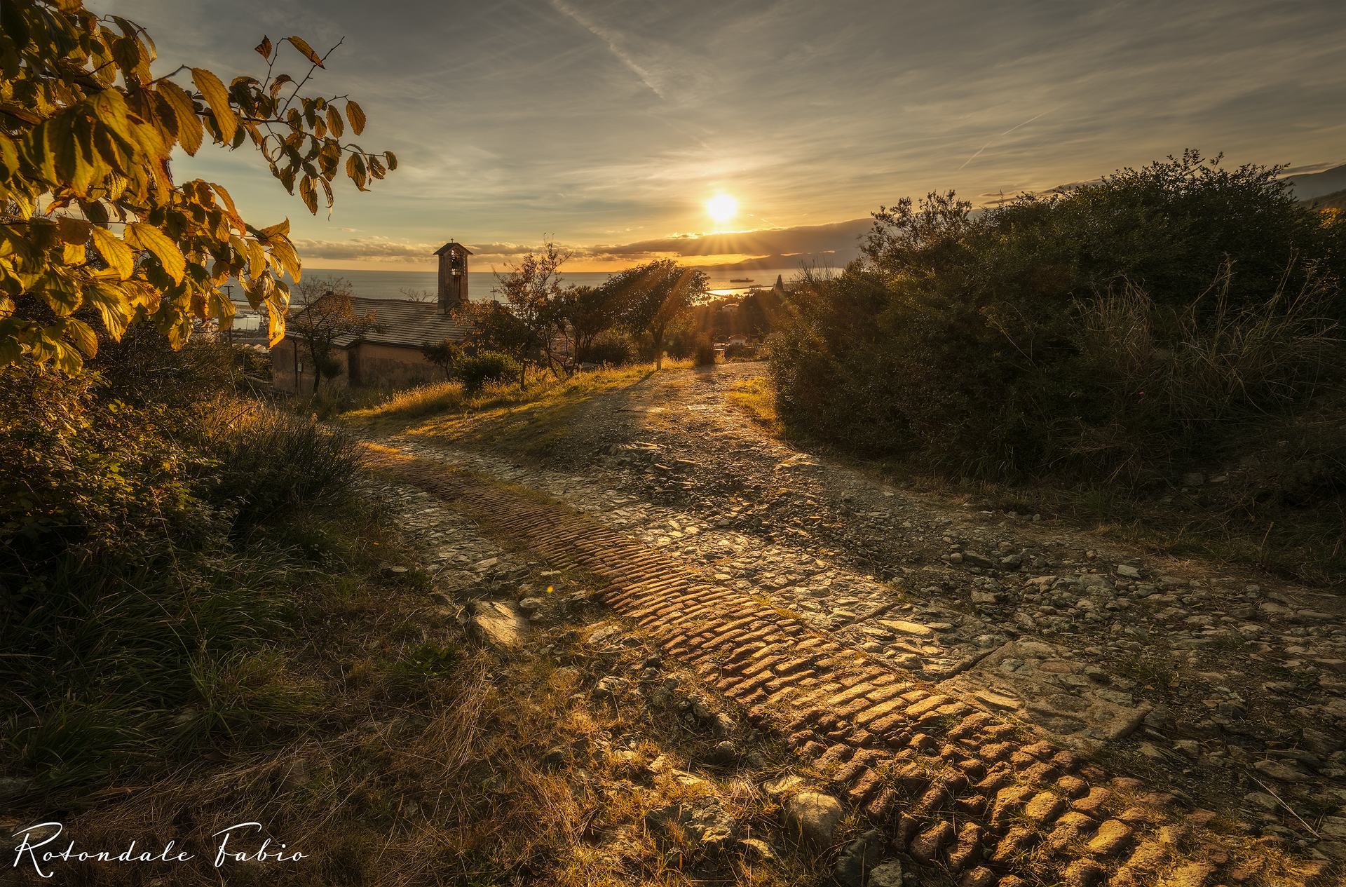 Genoa, ancient creuzareuza that leads to Mount Gazzo