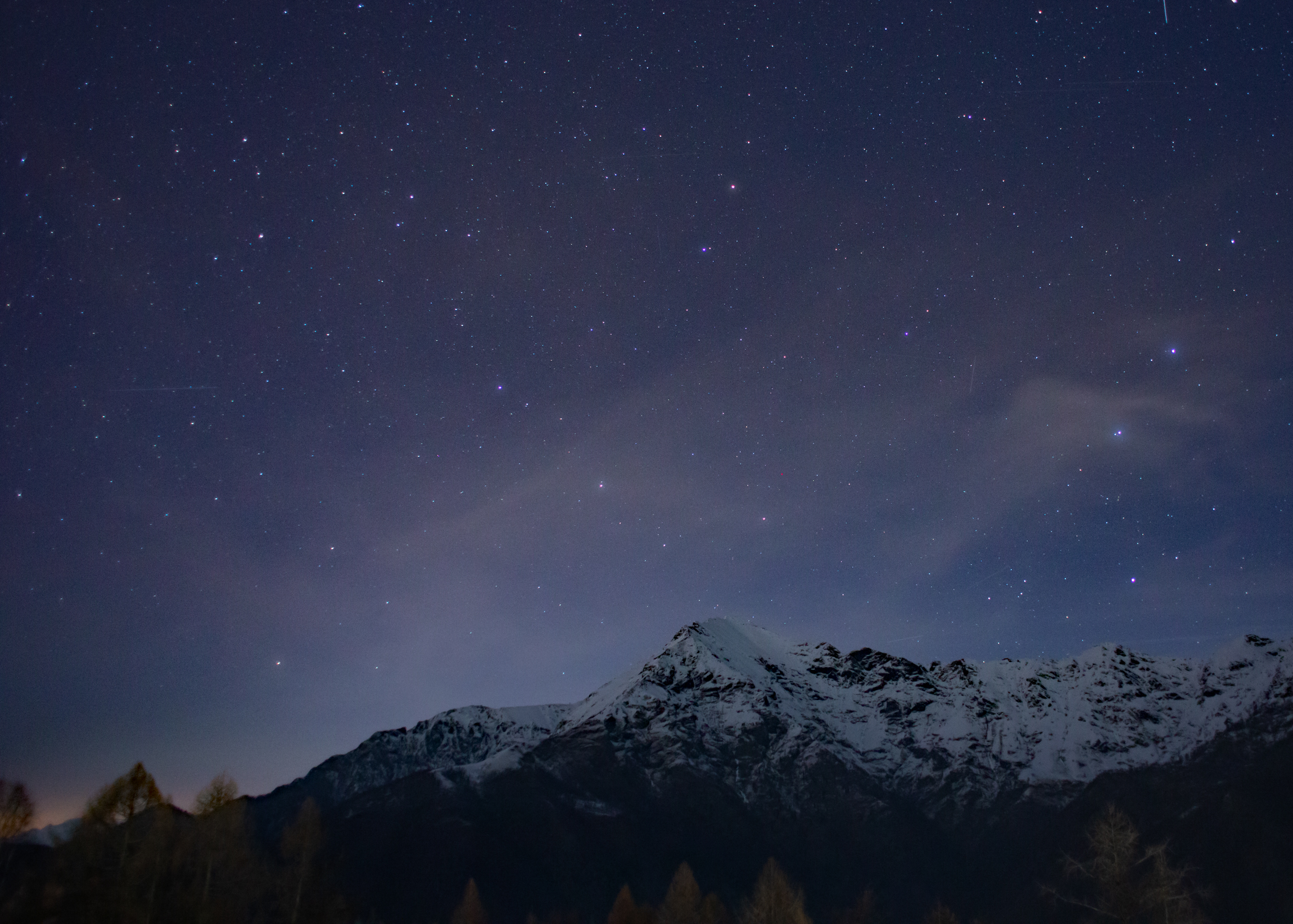Starry on Mount Legnone