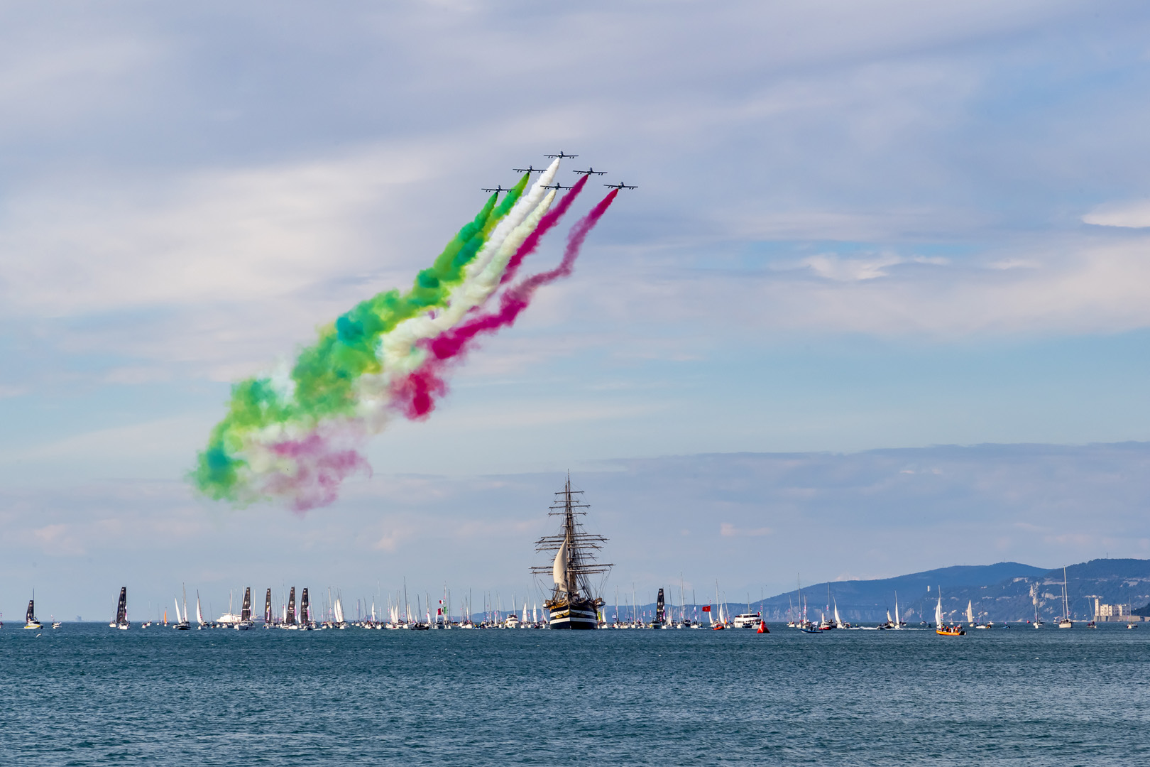 The arrival of the Vespucci in Trieste