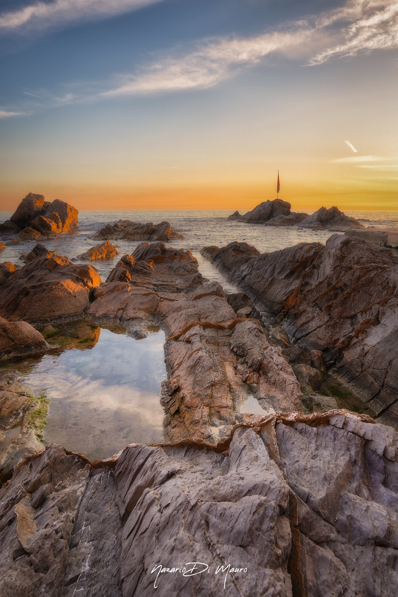 Every sunset is beautiful in its own way... Boccadasse - Gen...