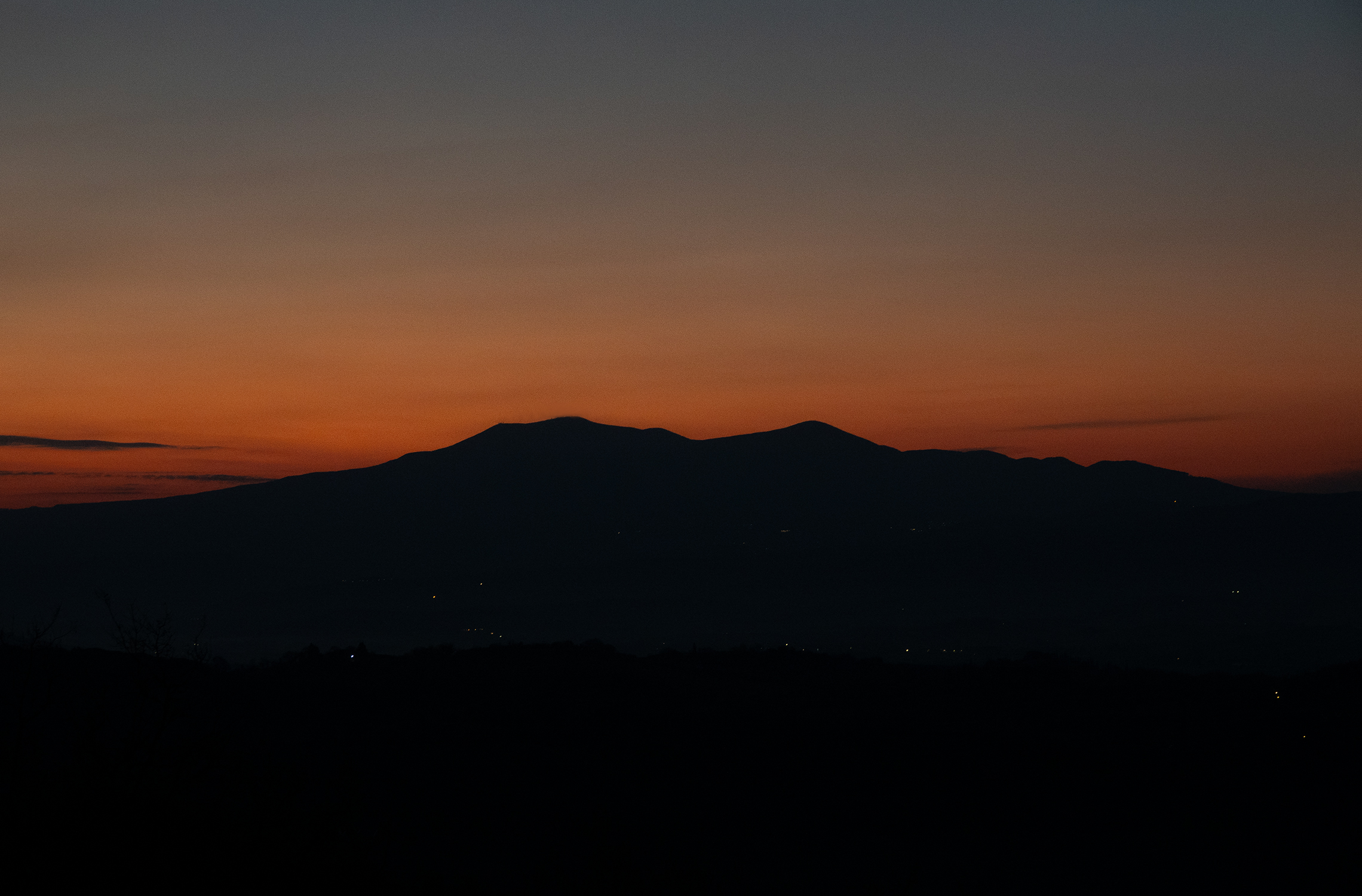 06.15 am - sunrise on Mount Amiata