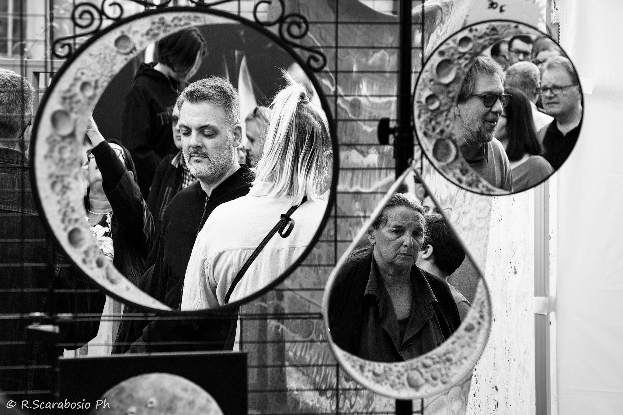 People in the Mirrors