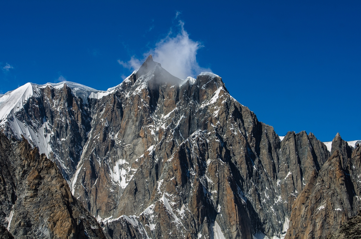 On the way to Helbronner - Italy