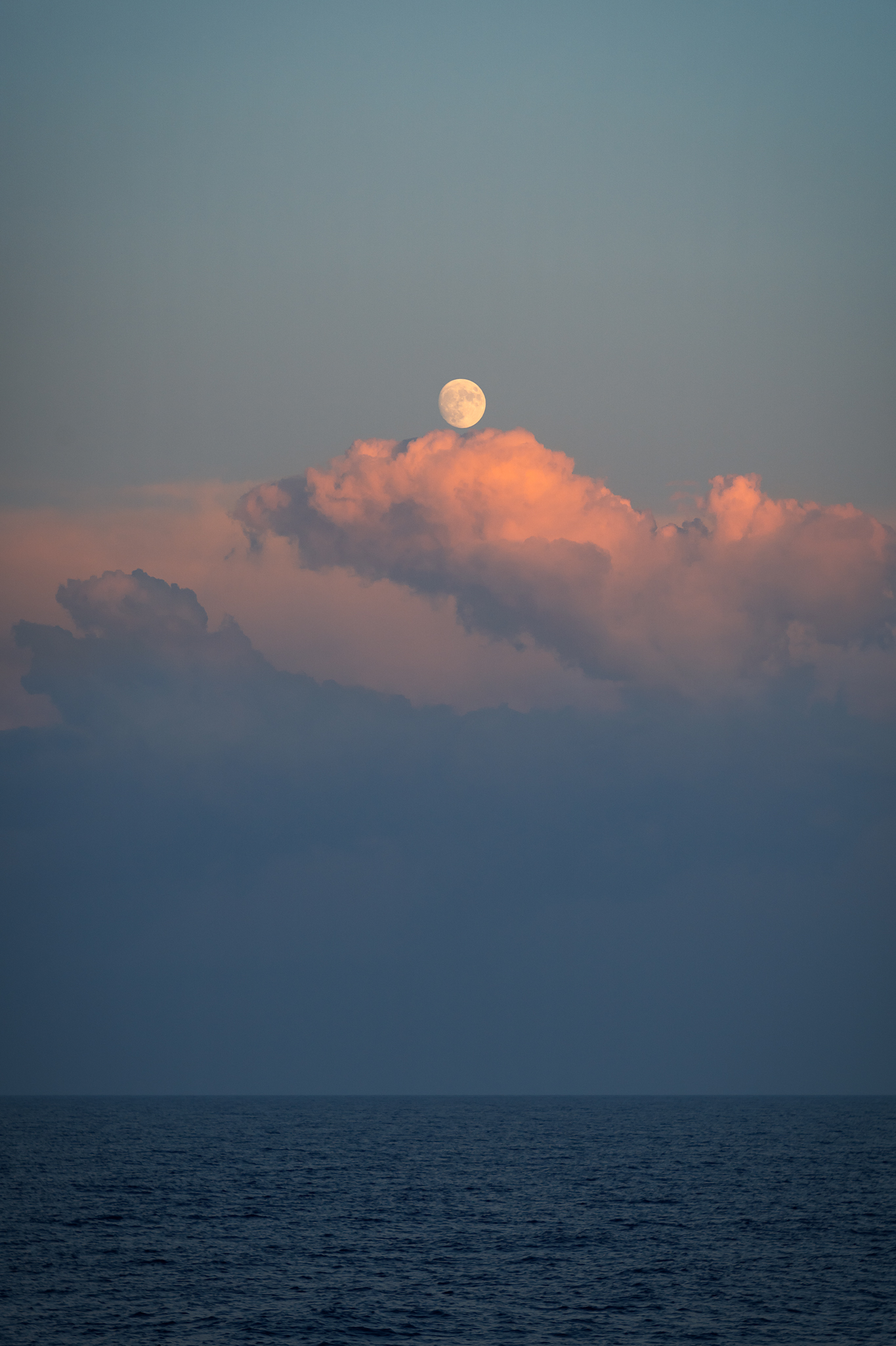 Moon & Cloud