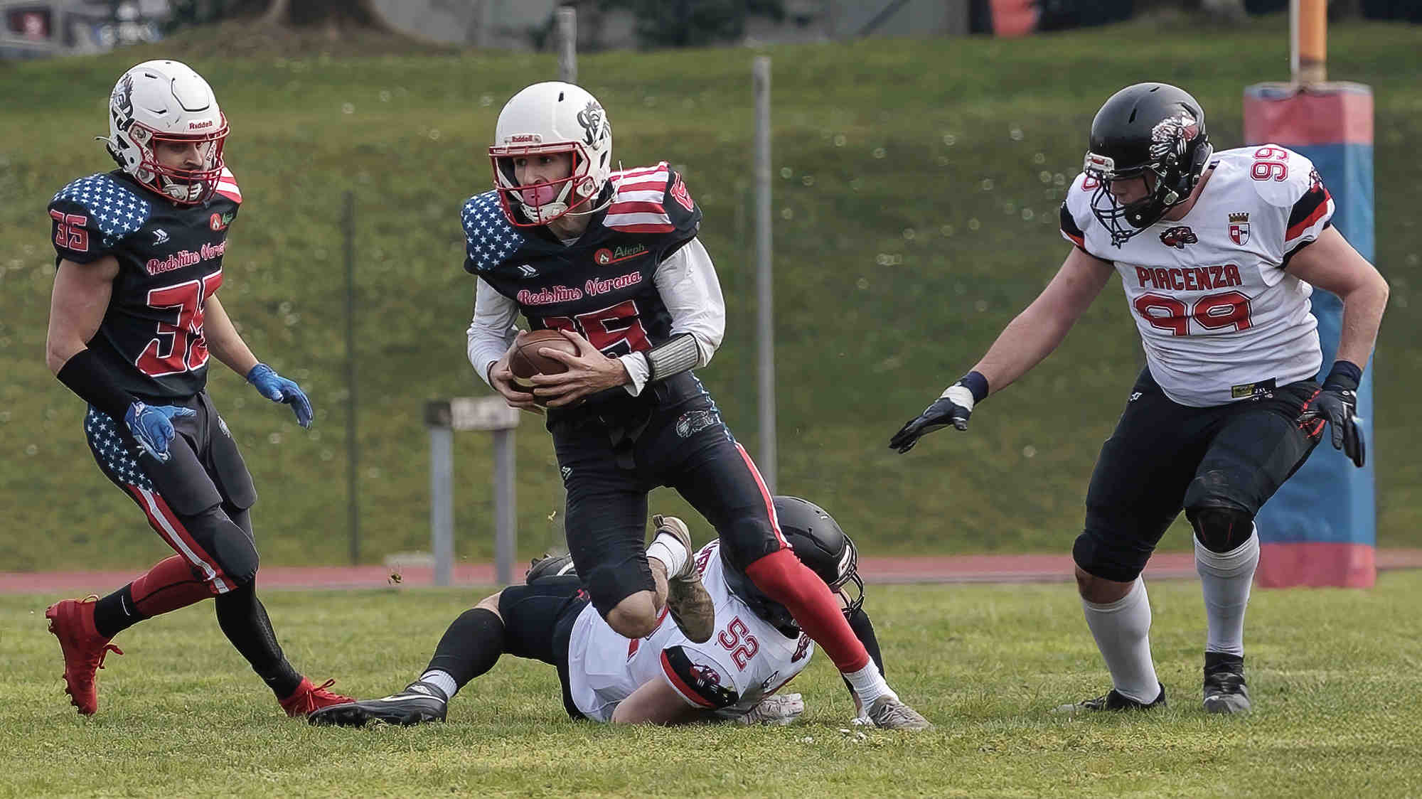 American Football -Redskins vs Wolverines