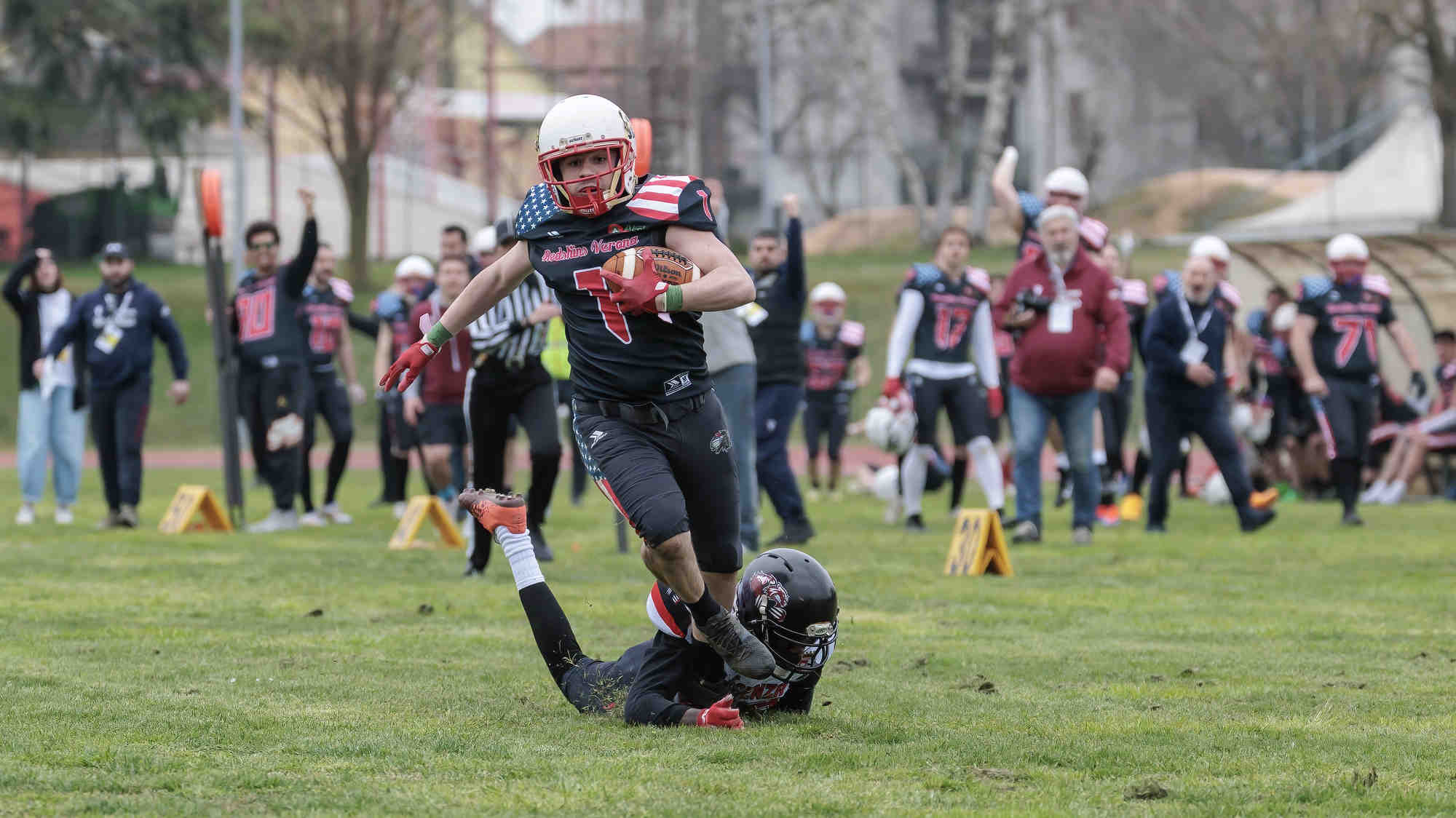 American Football-Redskins vs Wolverines