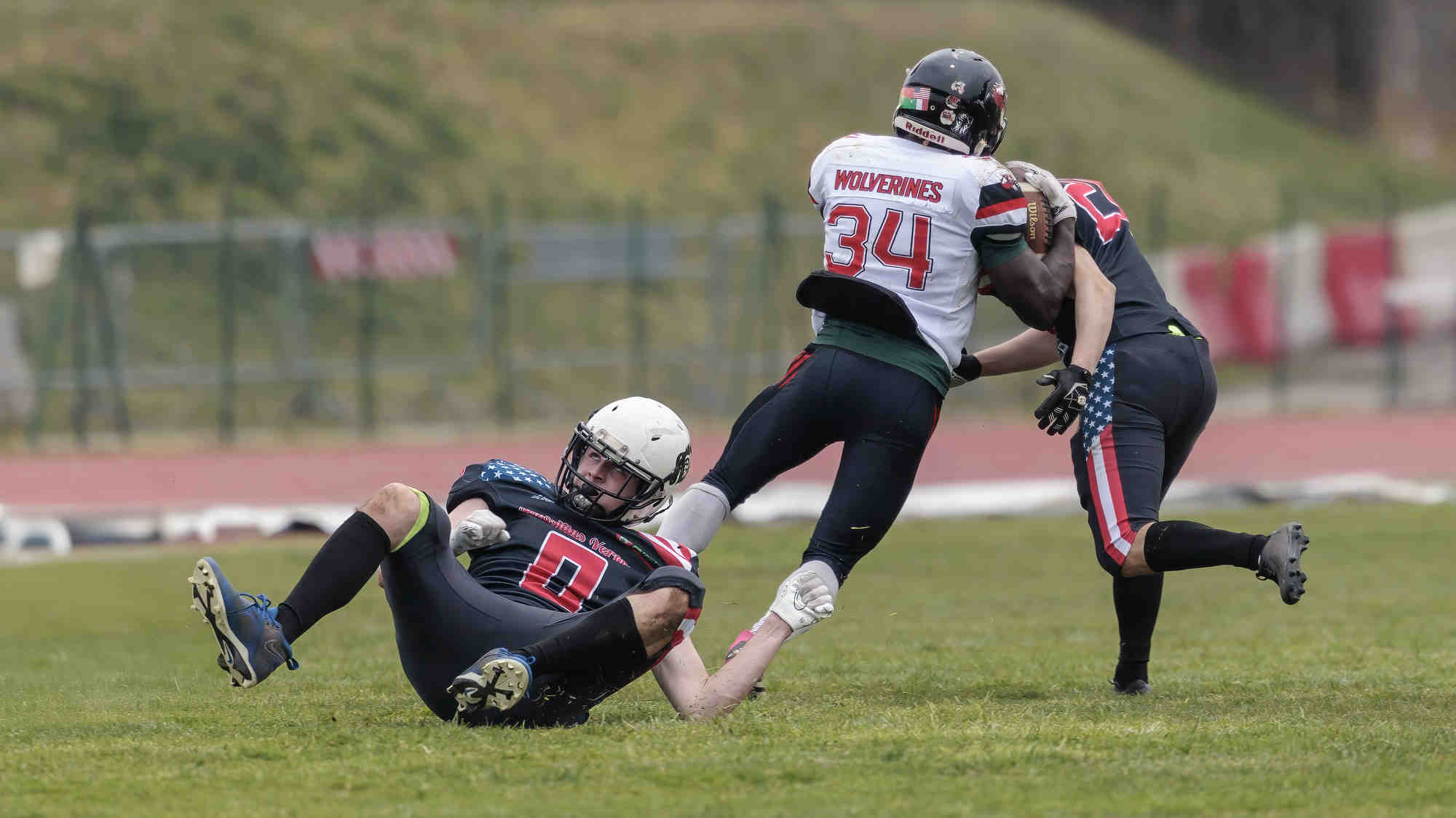 American Football-Redskins vs Wolverines