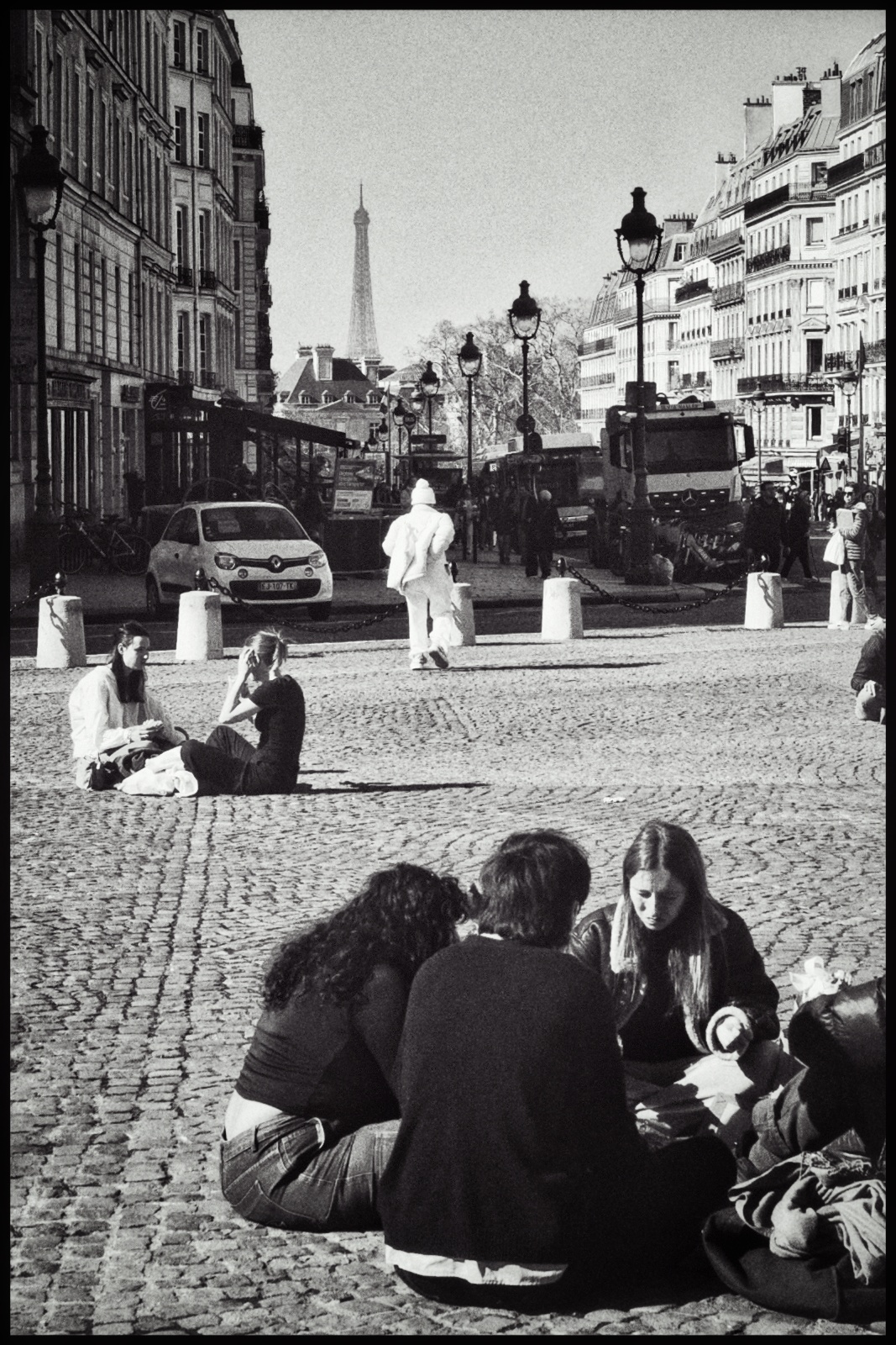 Con le spalle al Panthéon