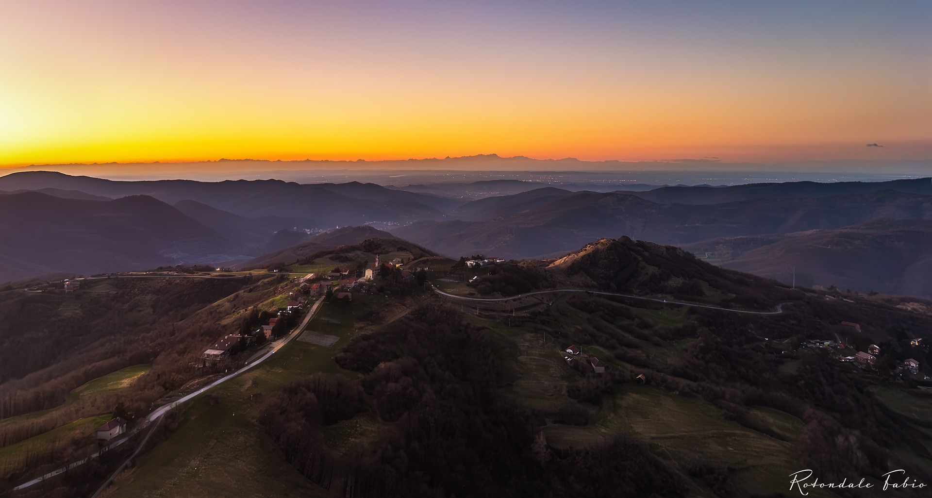 Glimpses of the Ligurian Apennines: from Fraconalto to M.Bia...
