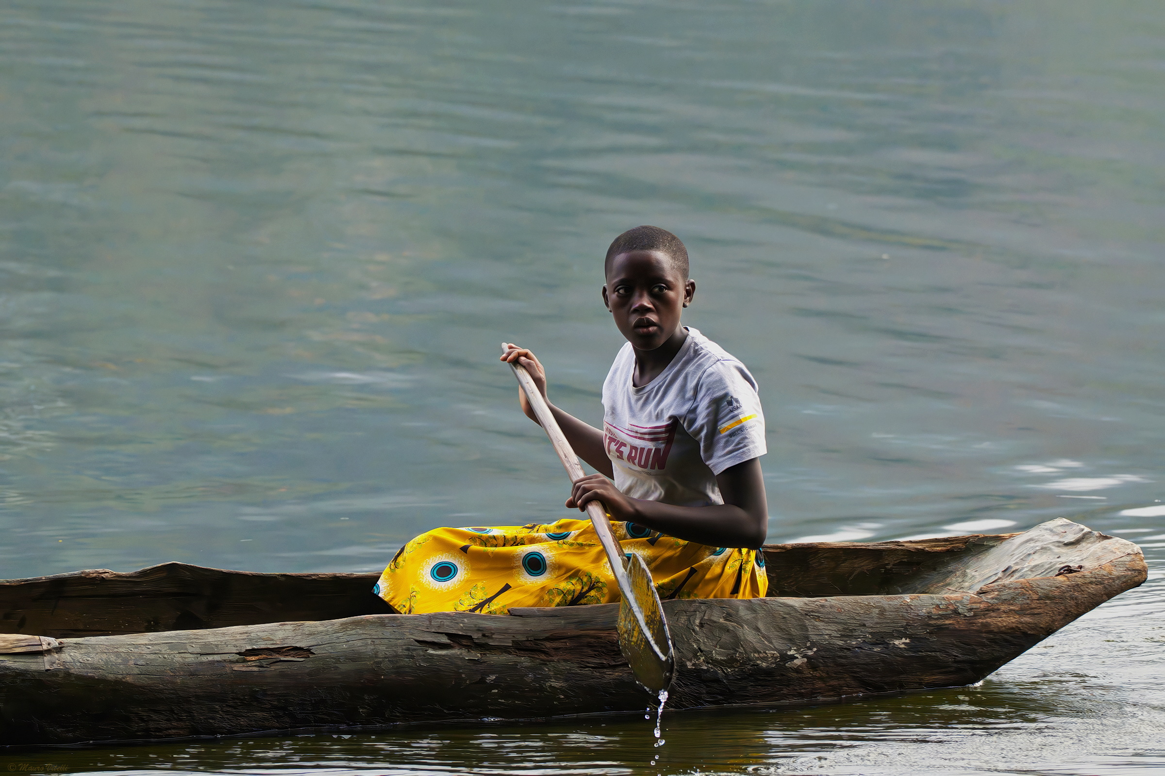 The girl on the Mokoro (Uganda)