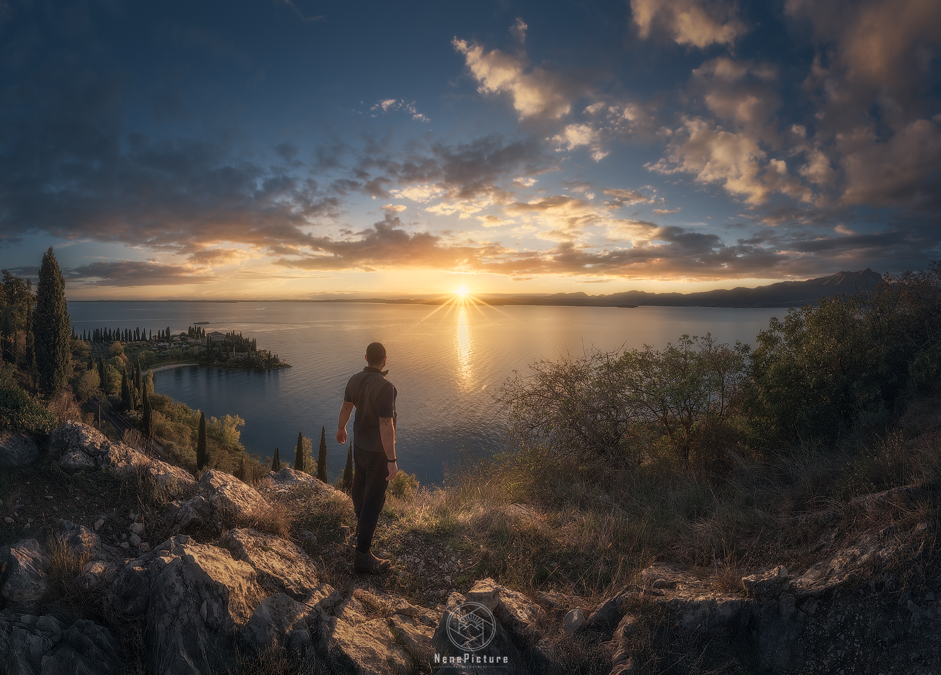 Another day in Paradise