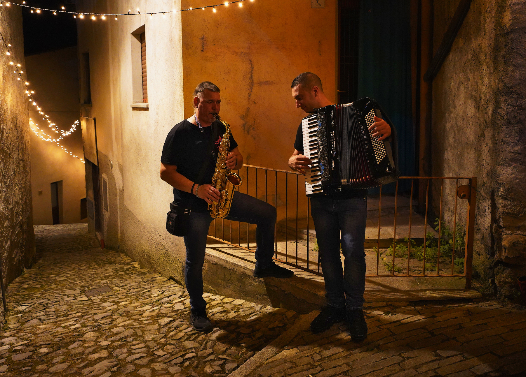 Due musicisti in festa