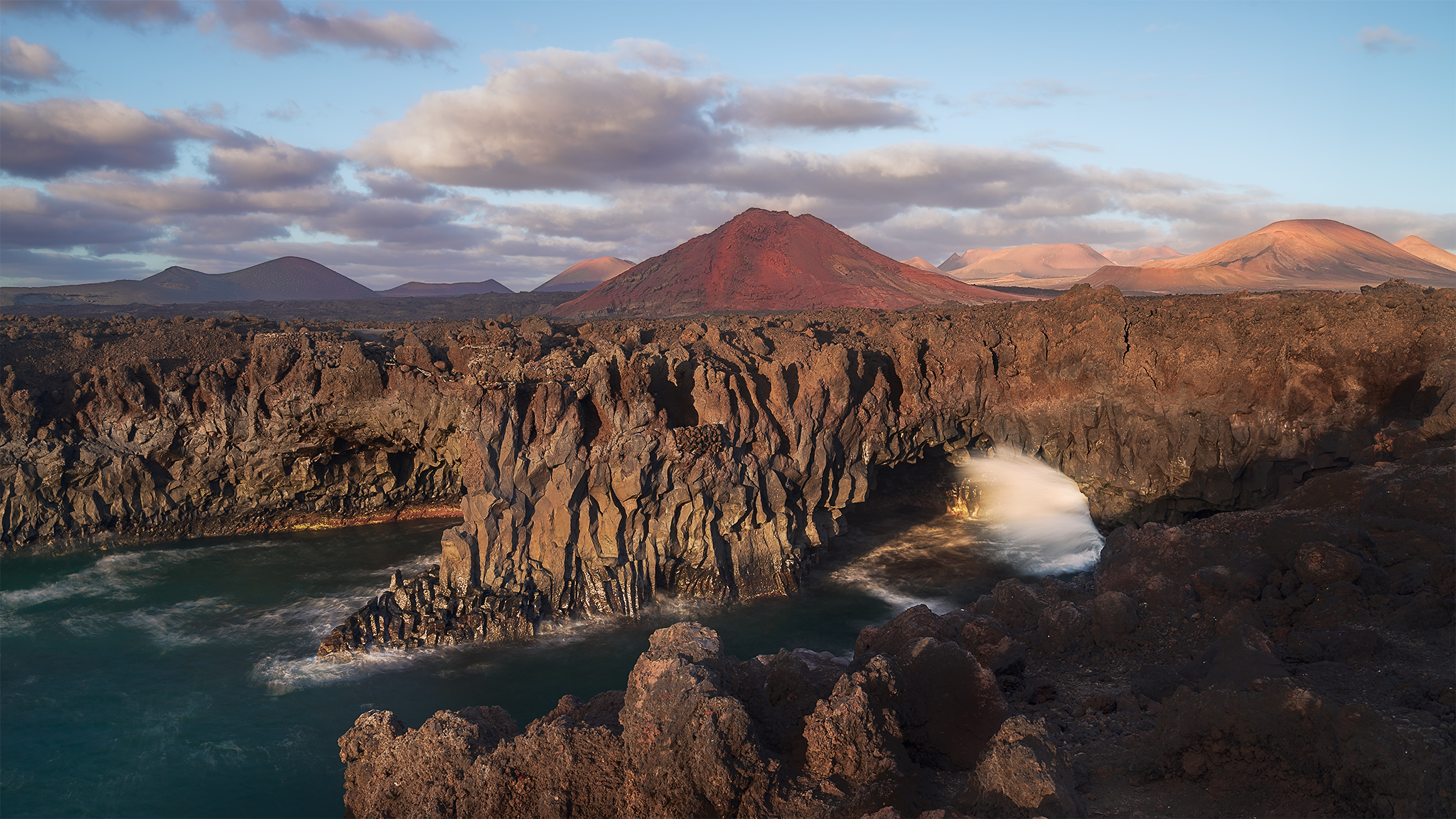 Los Hervideros - Lanzarote