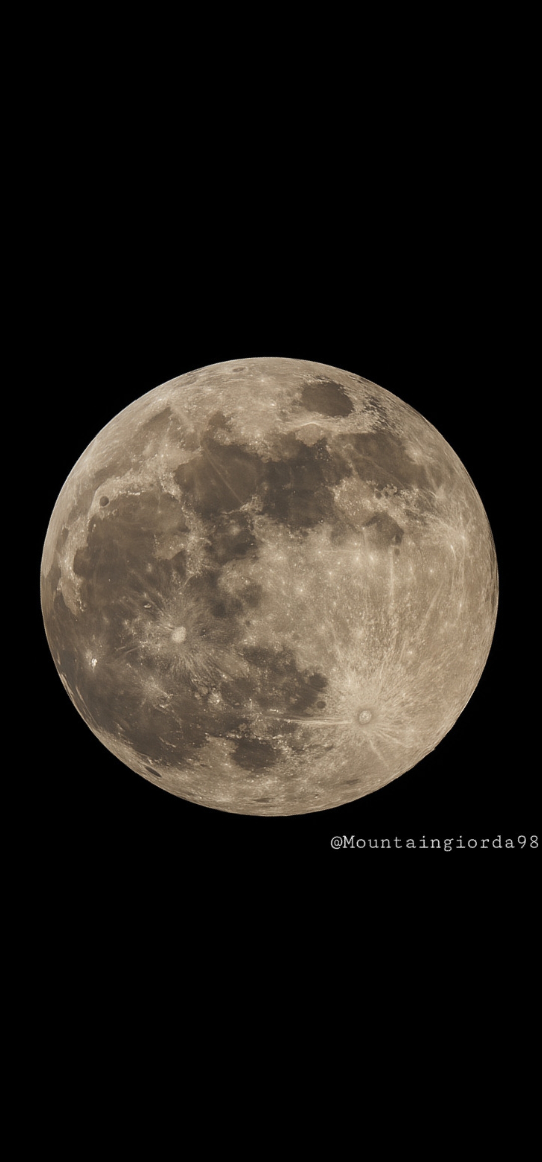 Luna 96% - 11 Aprile 2025