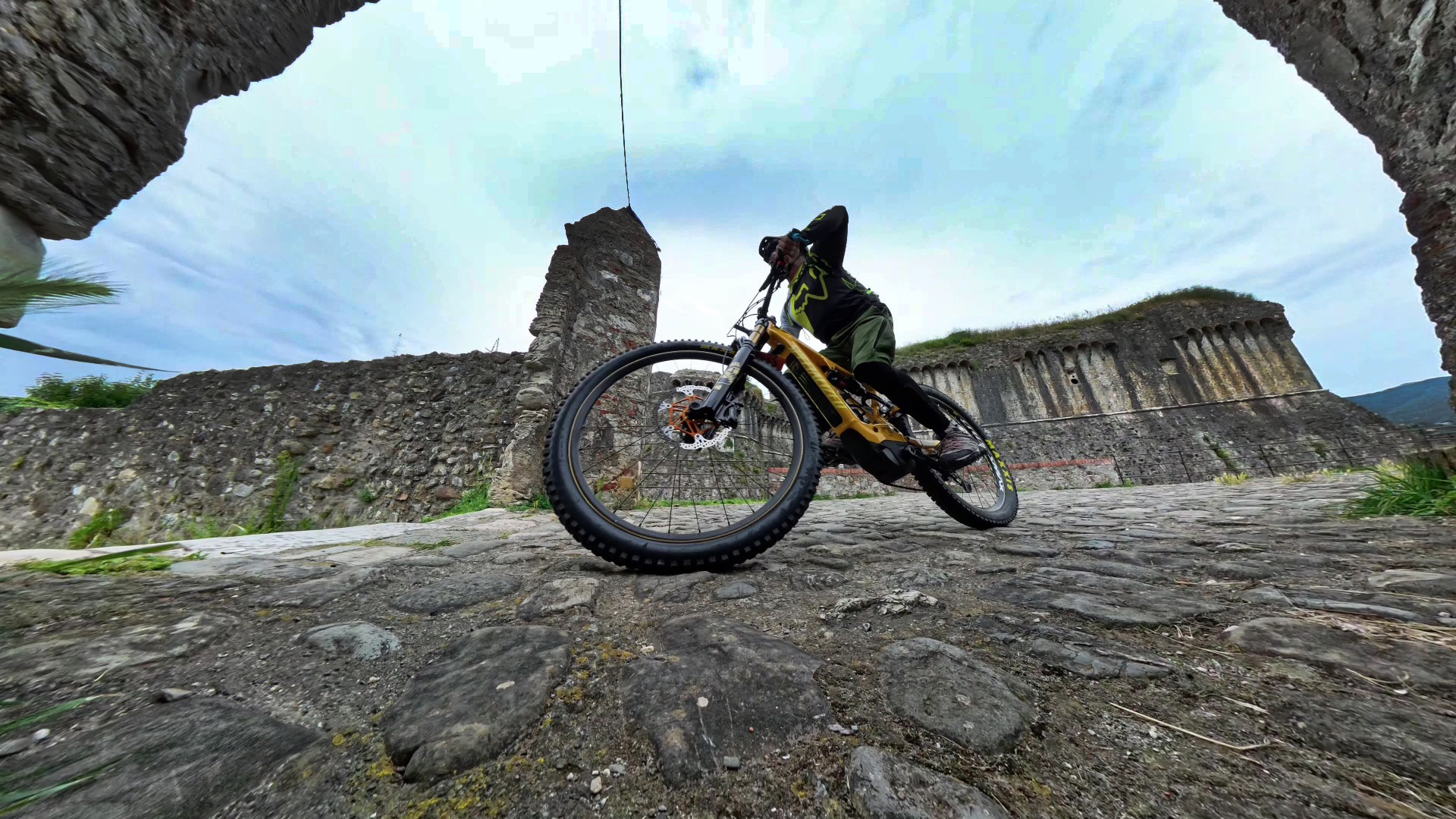 MTB Fortezza di Sarzanello...