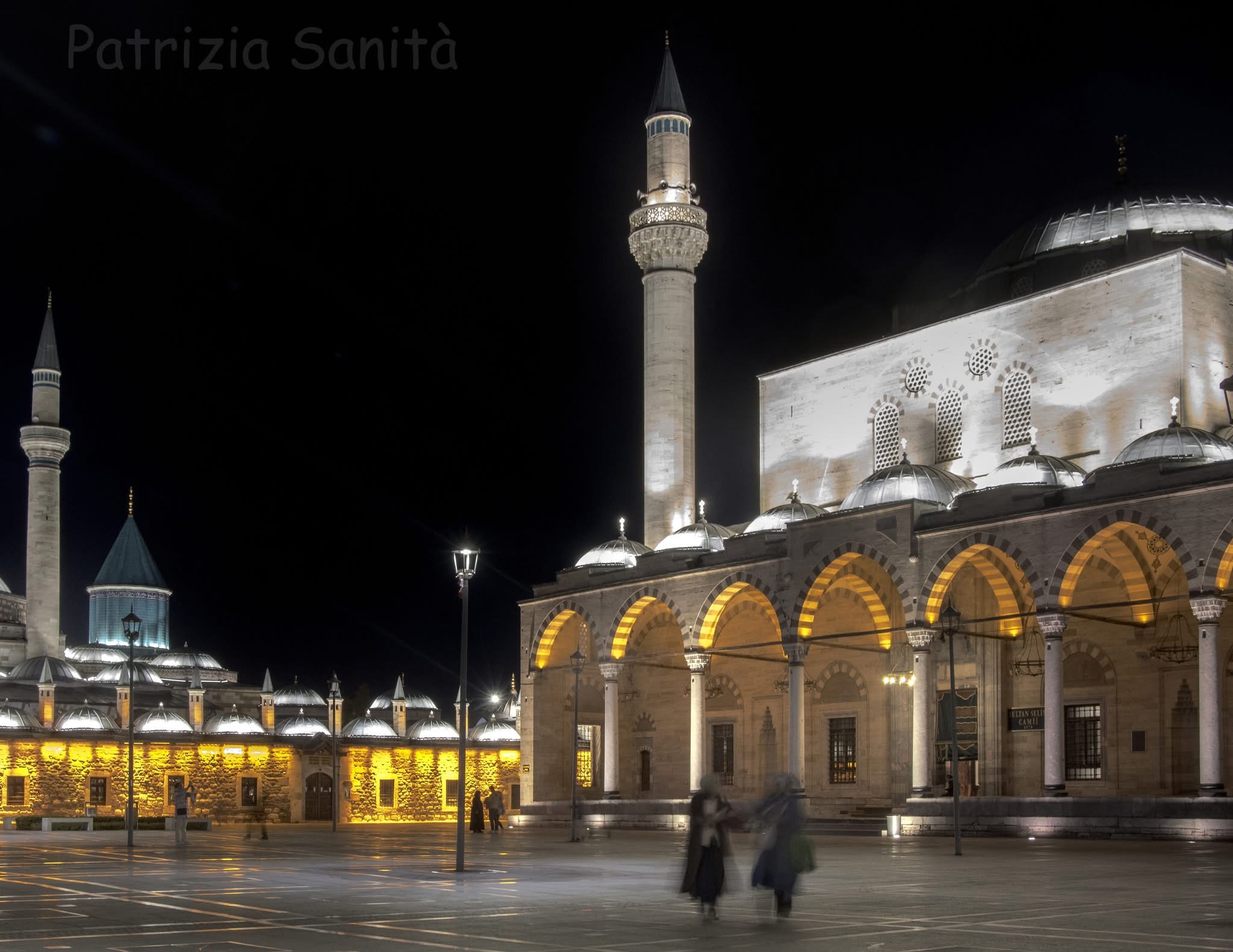 Night falls in Konya