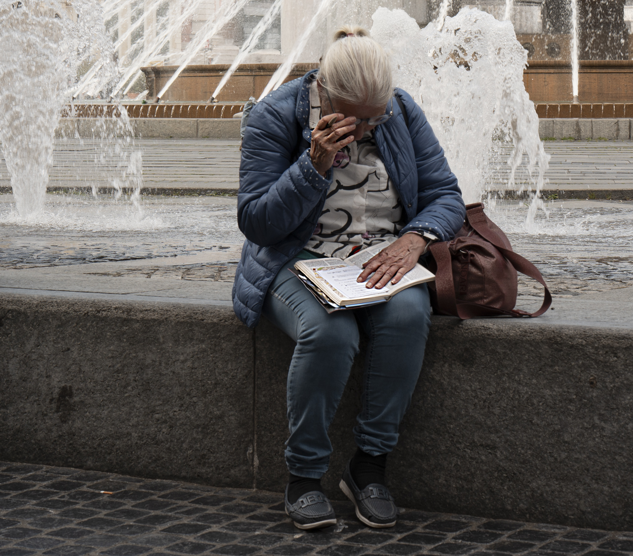 Tourist who documents himself