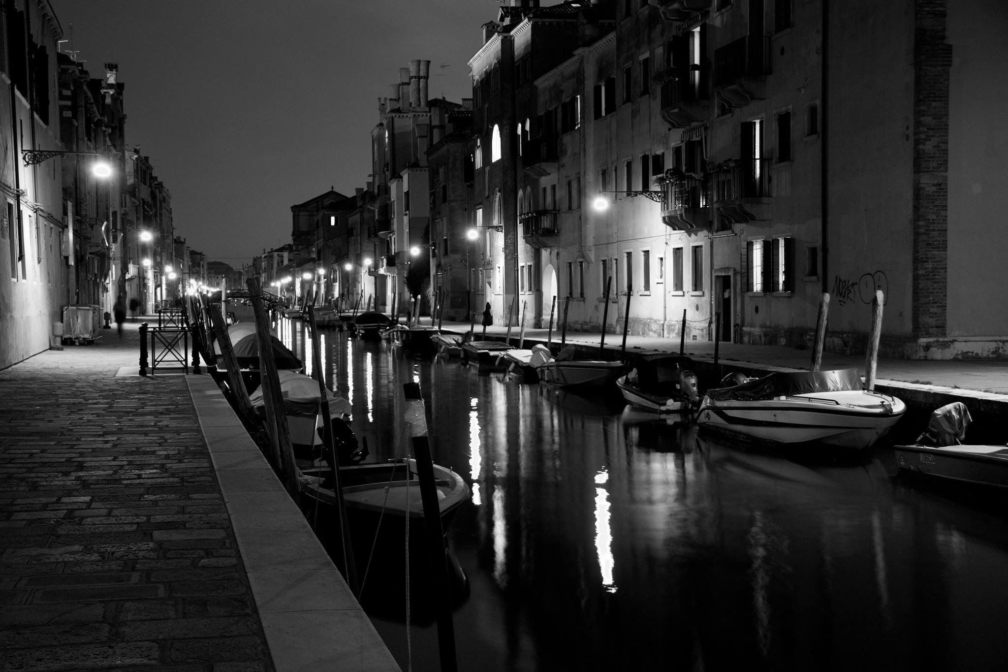 Venezia by night